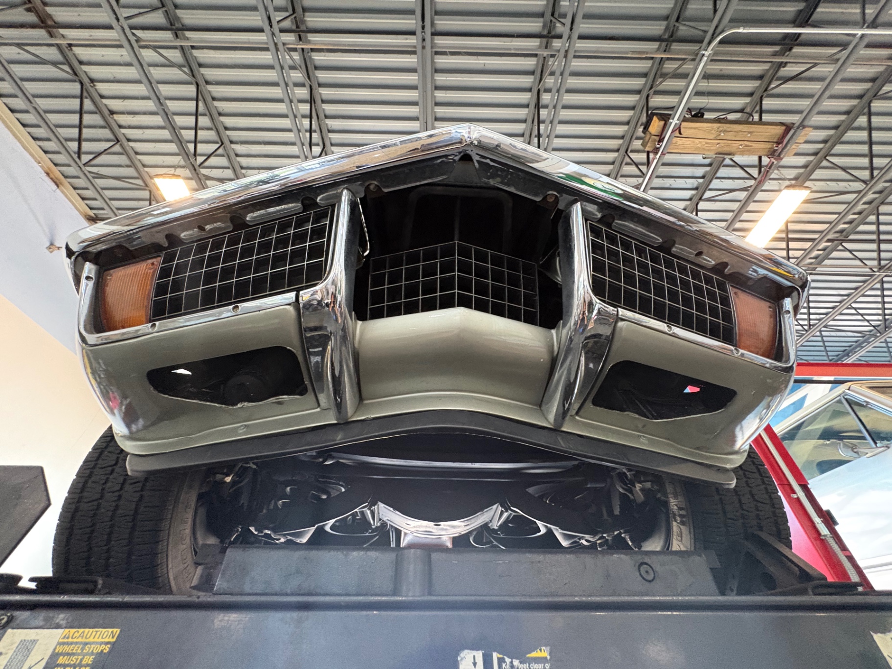 Vehicle photo 60
