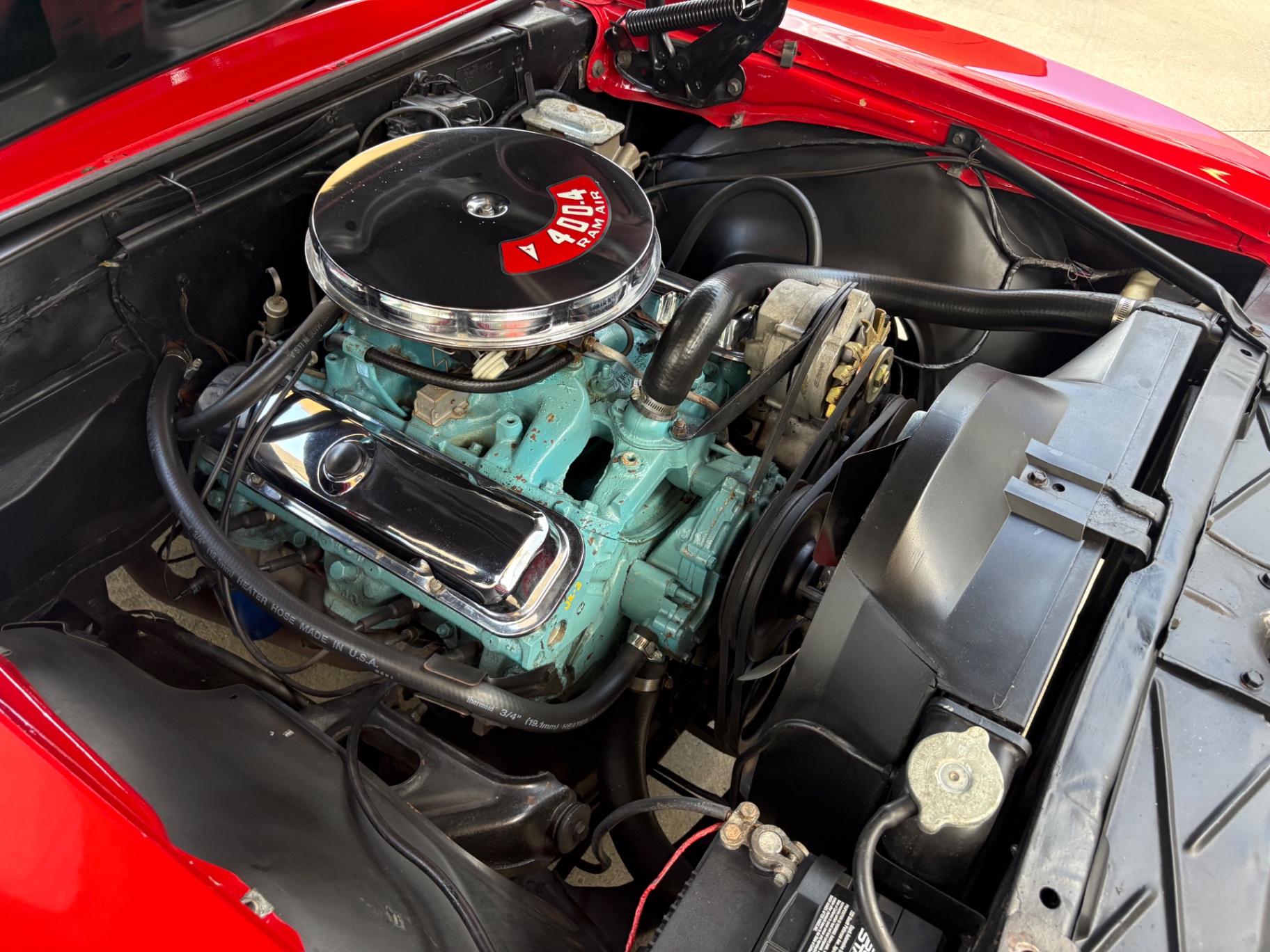 Vehicle photo 29