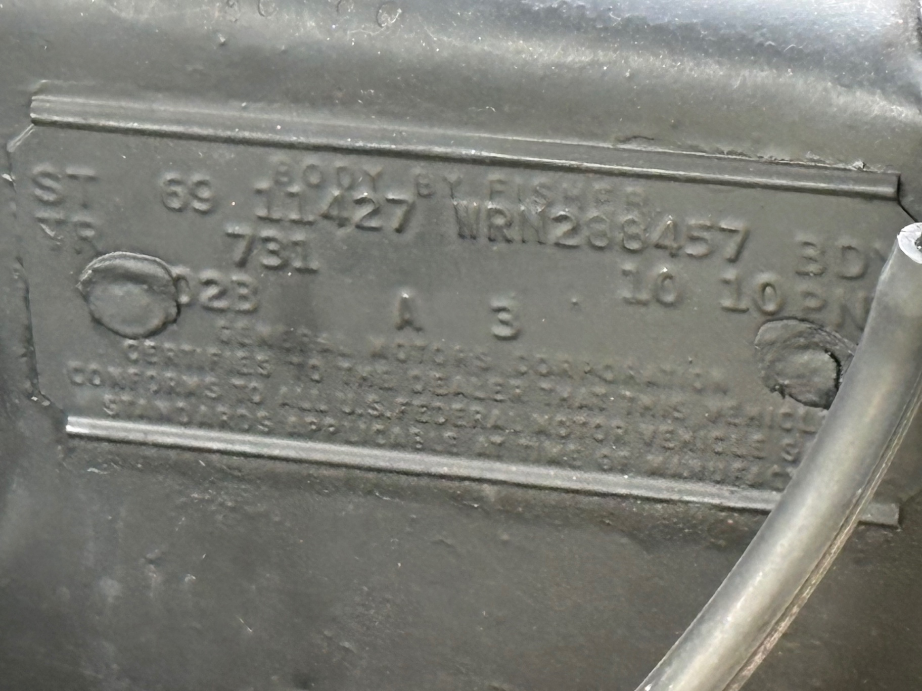 Vehicle photo 28