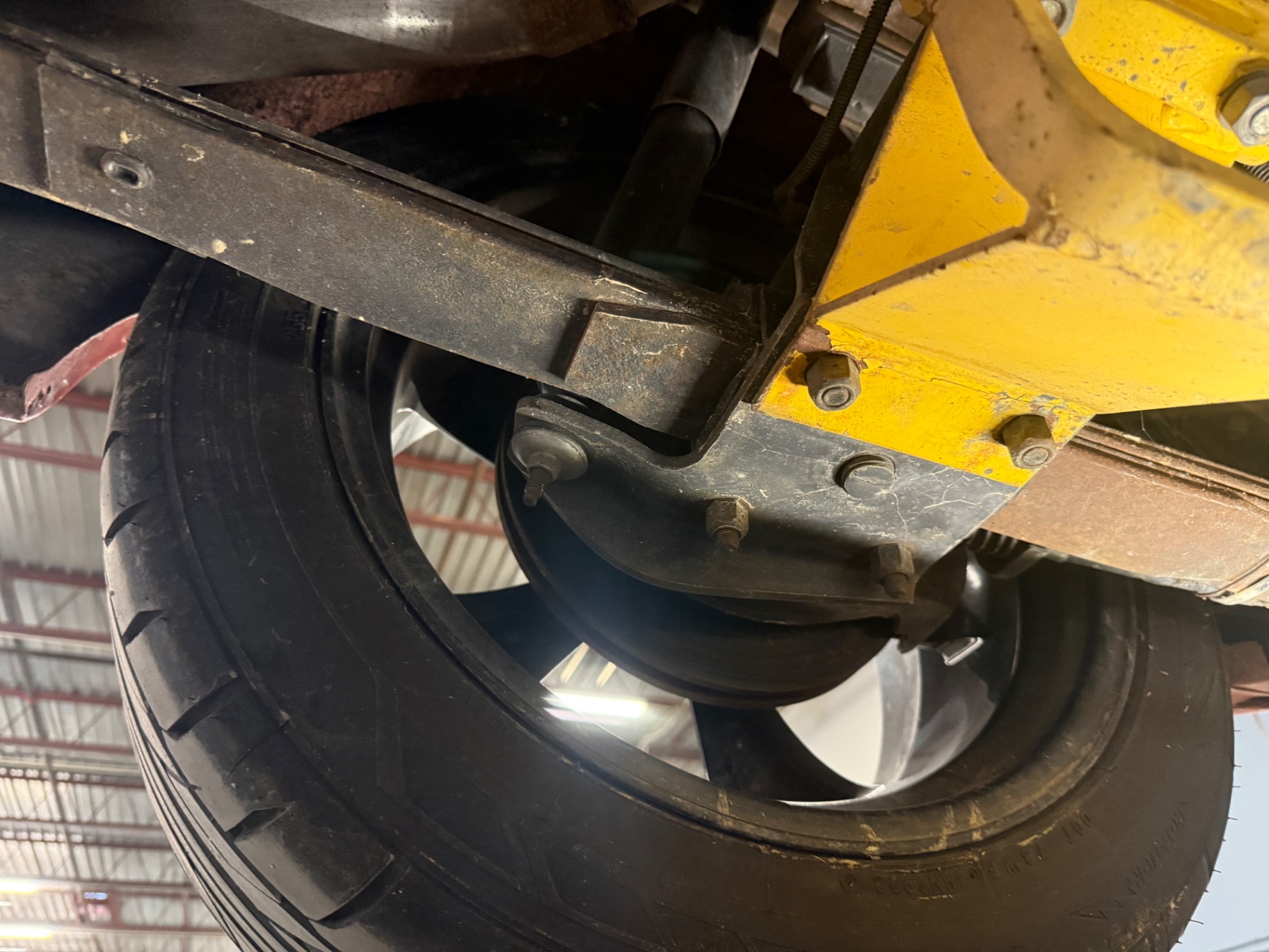 Vehicle photo 48