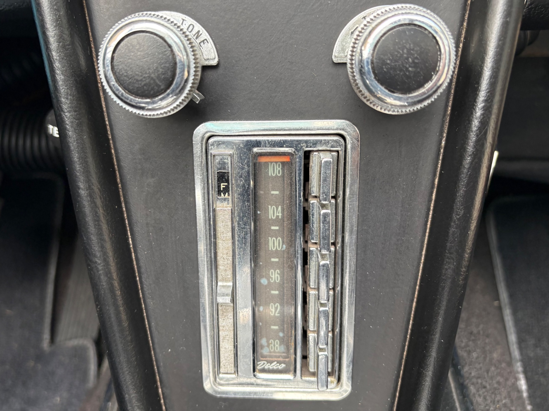 Vehicle photo 51
