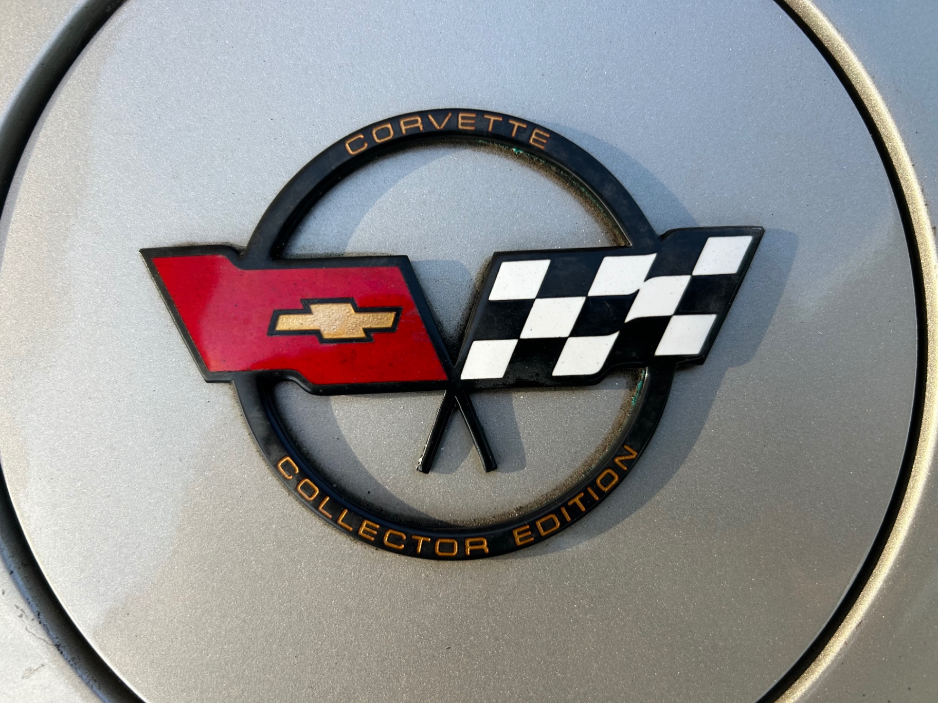 Vehicle photo 23