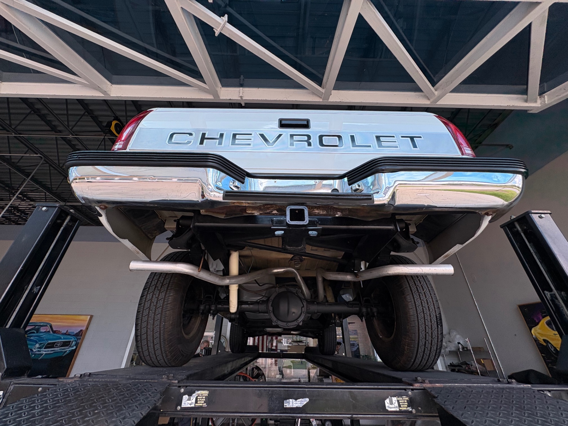 Vehicle photo 39