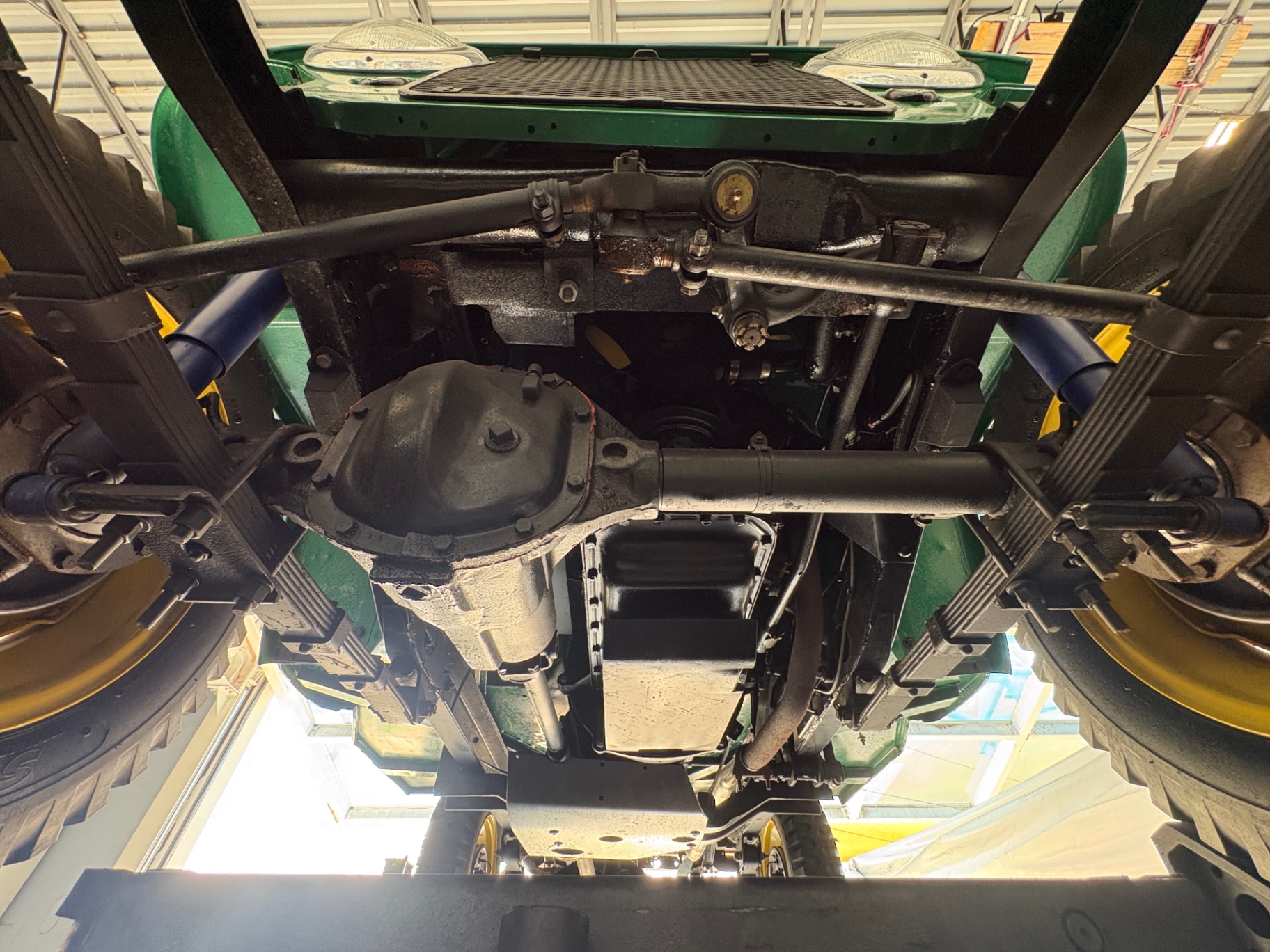 Vehicle photo 51