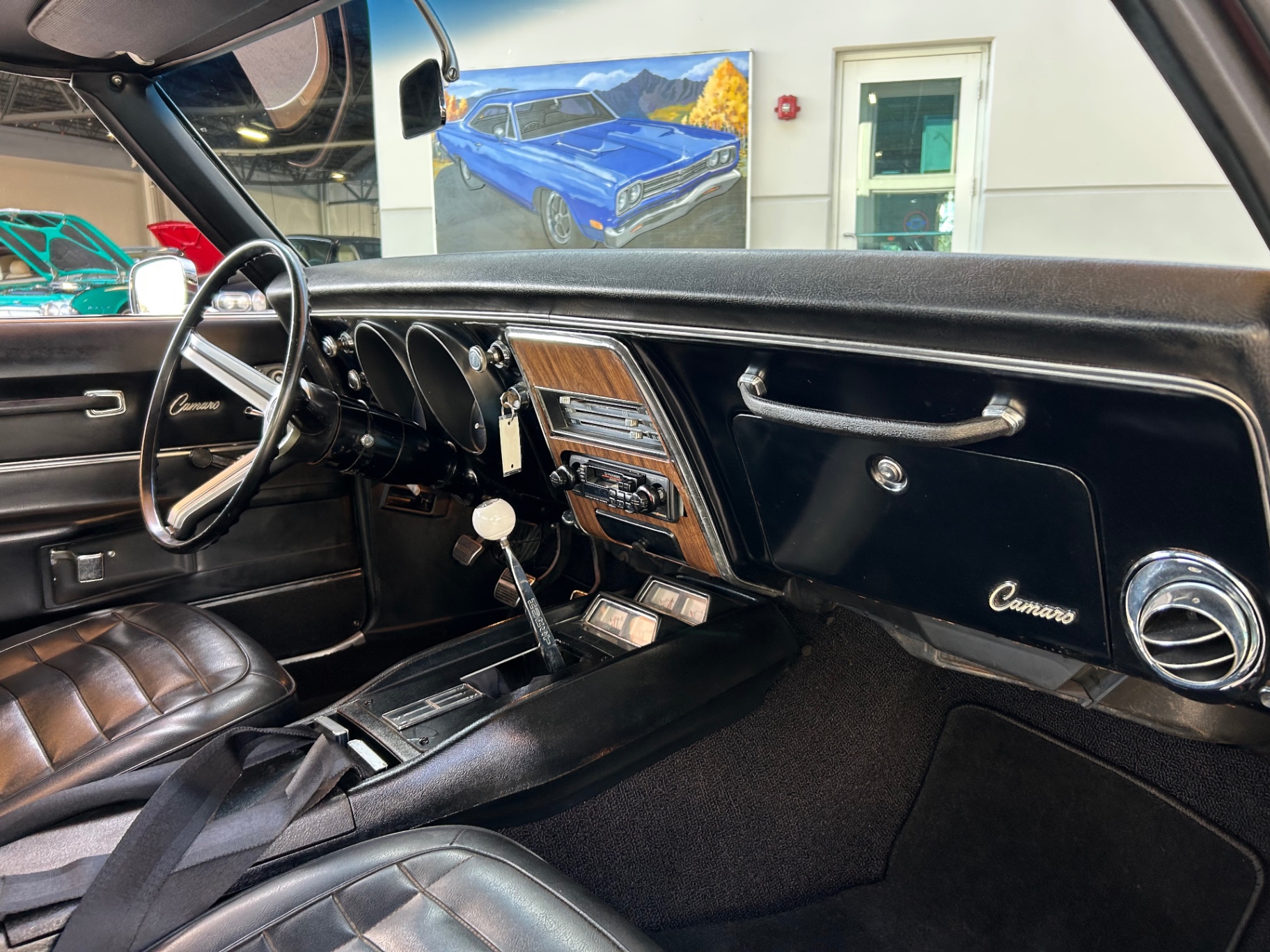 Vehicle photo 42
