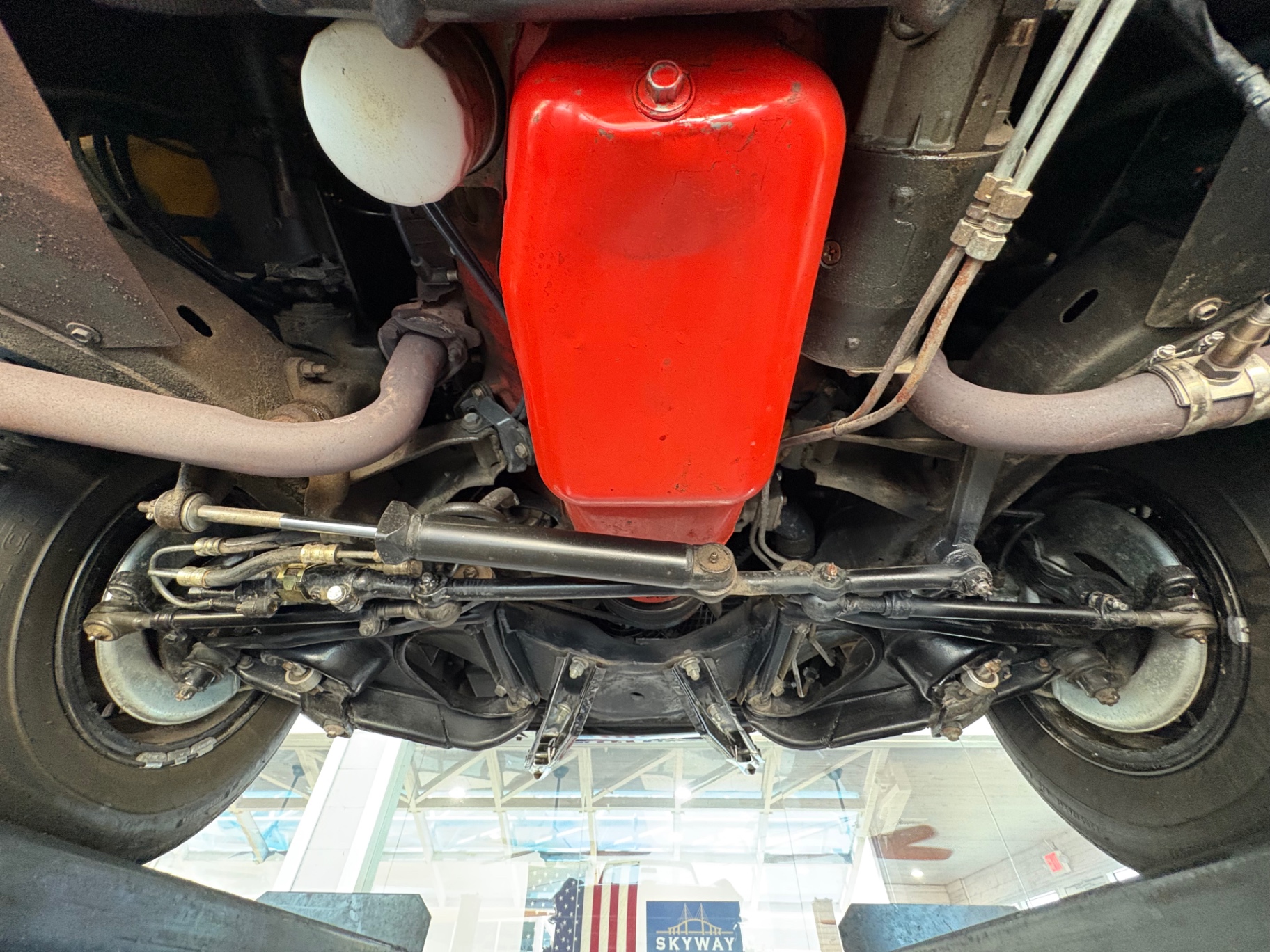 Vehicle photo 55
