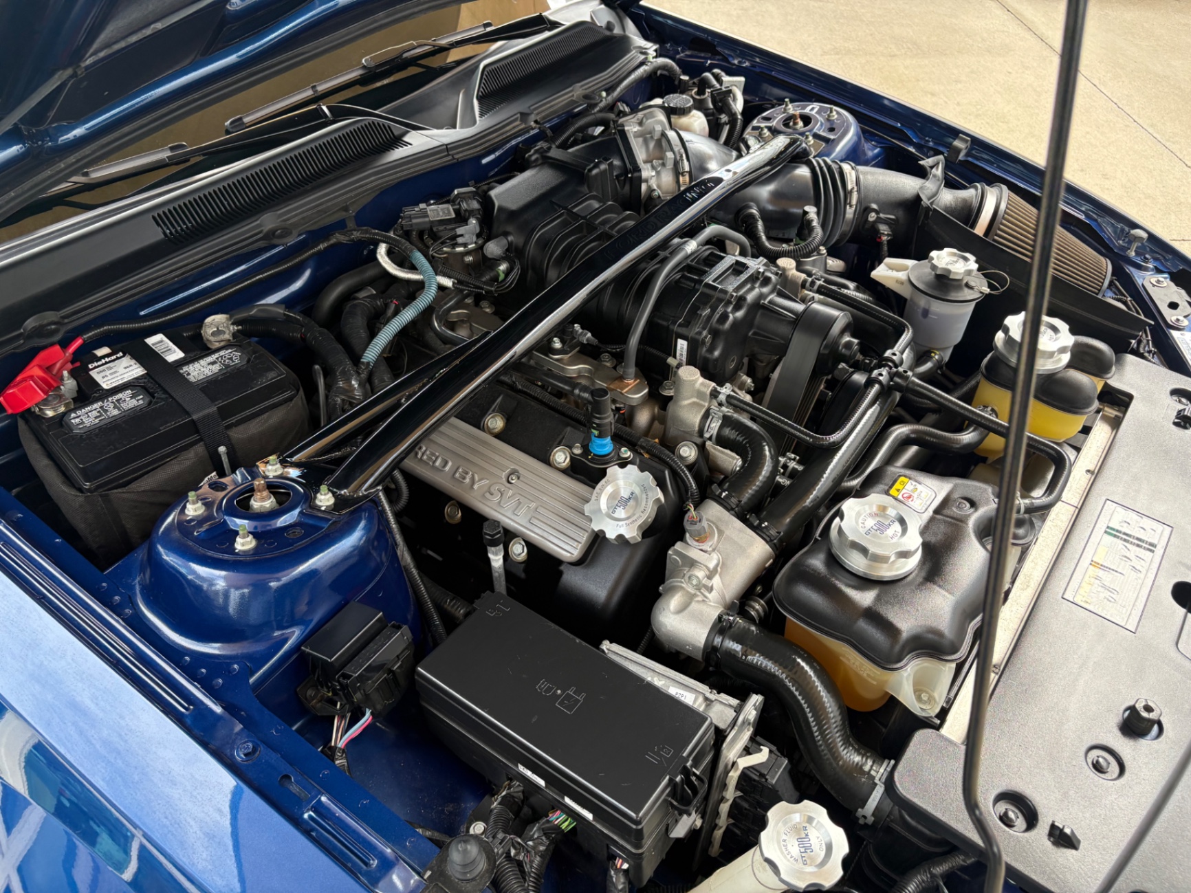 Vehicle photo 29