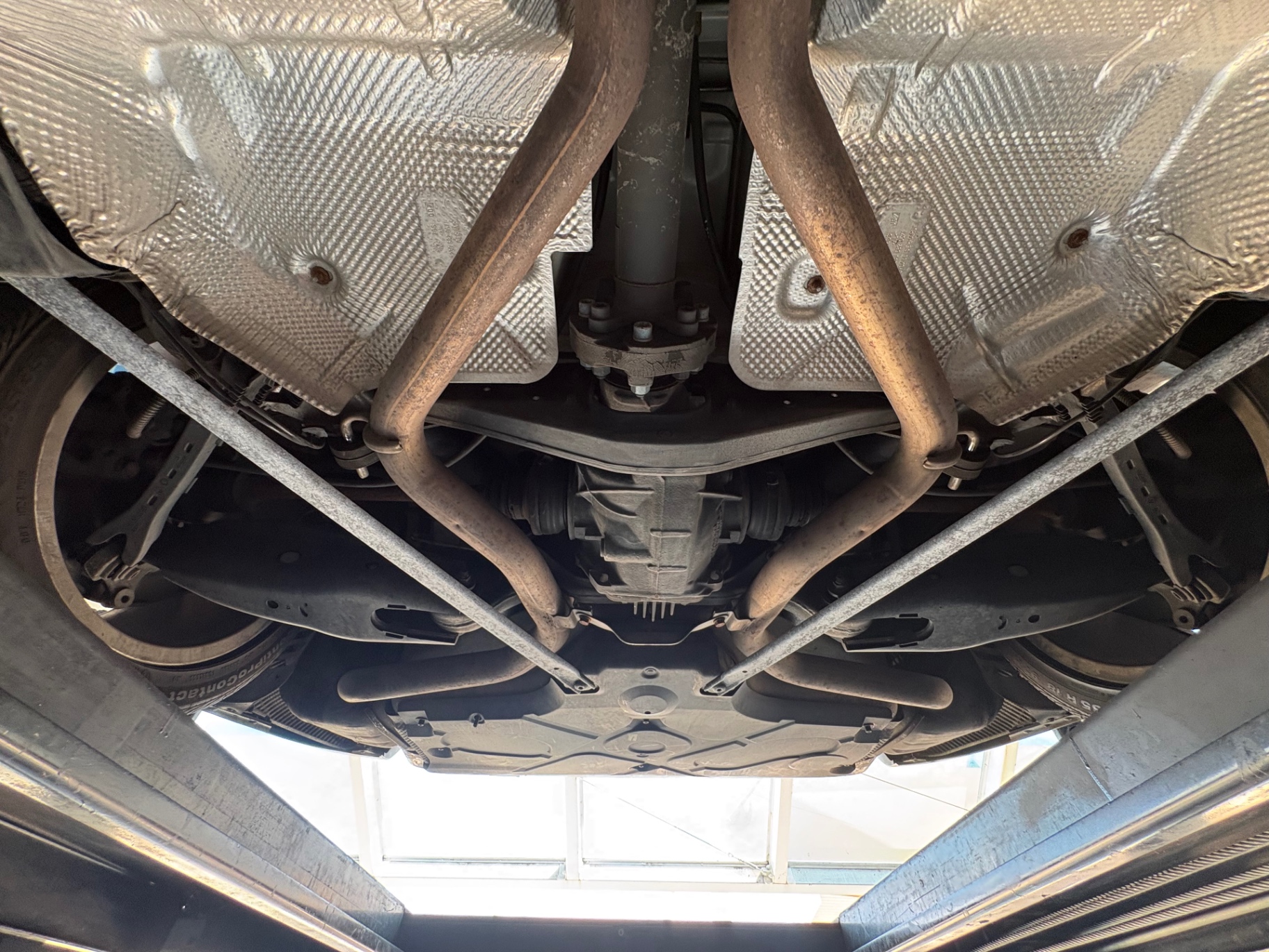 Vehicle photo 63