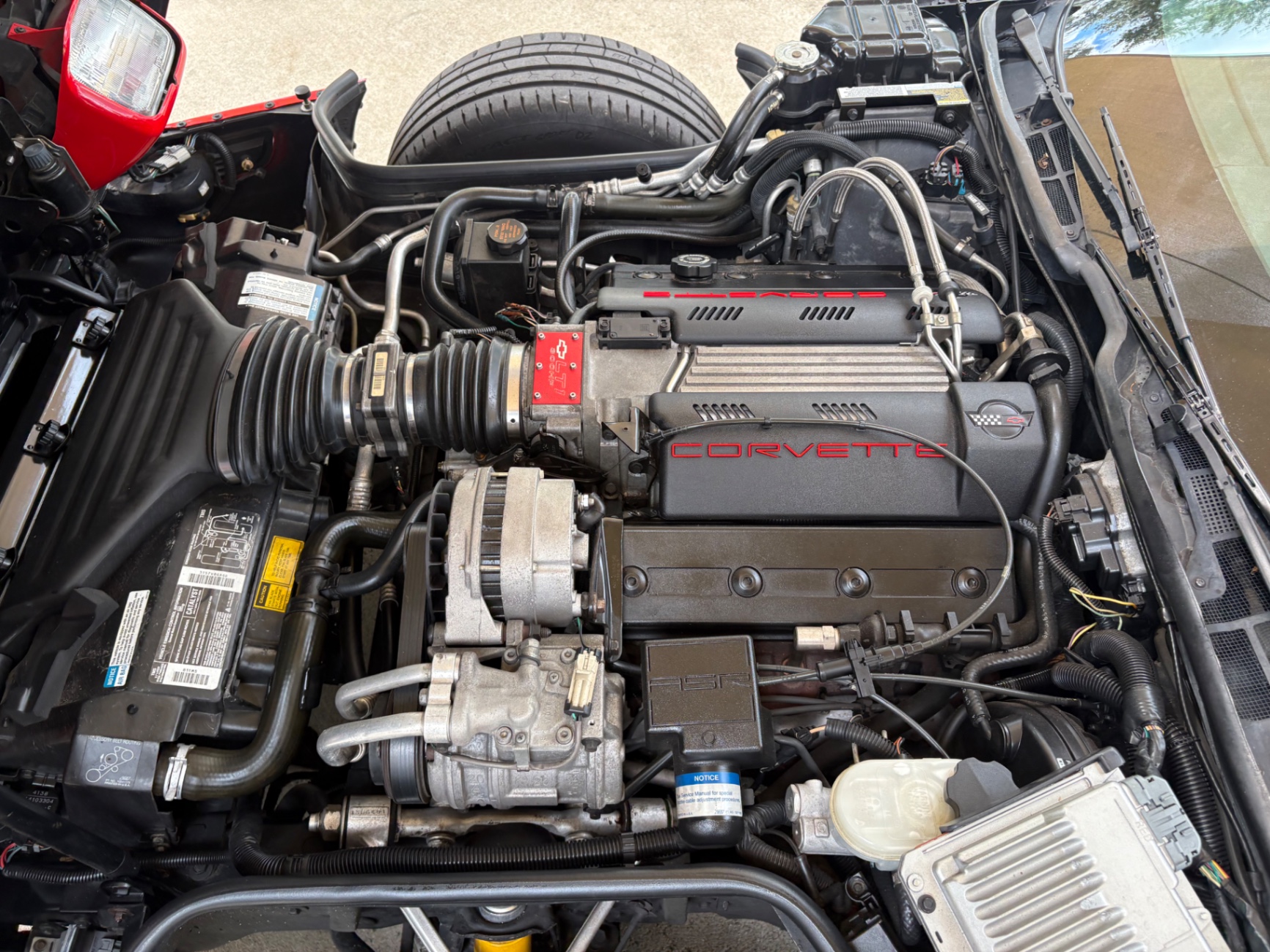 Vehicle photo 27