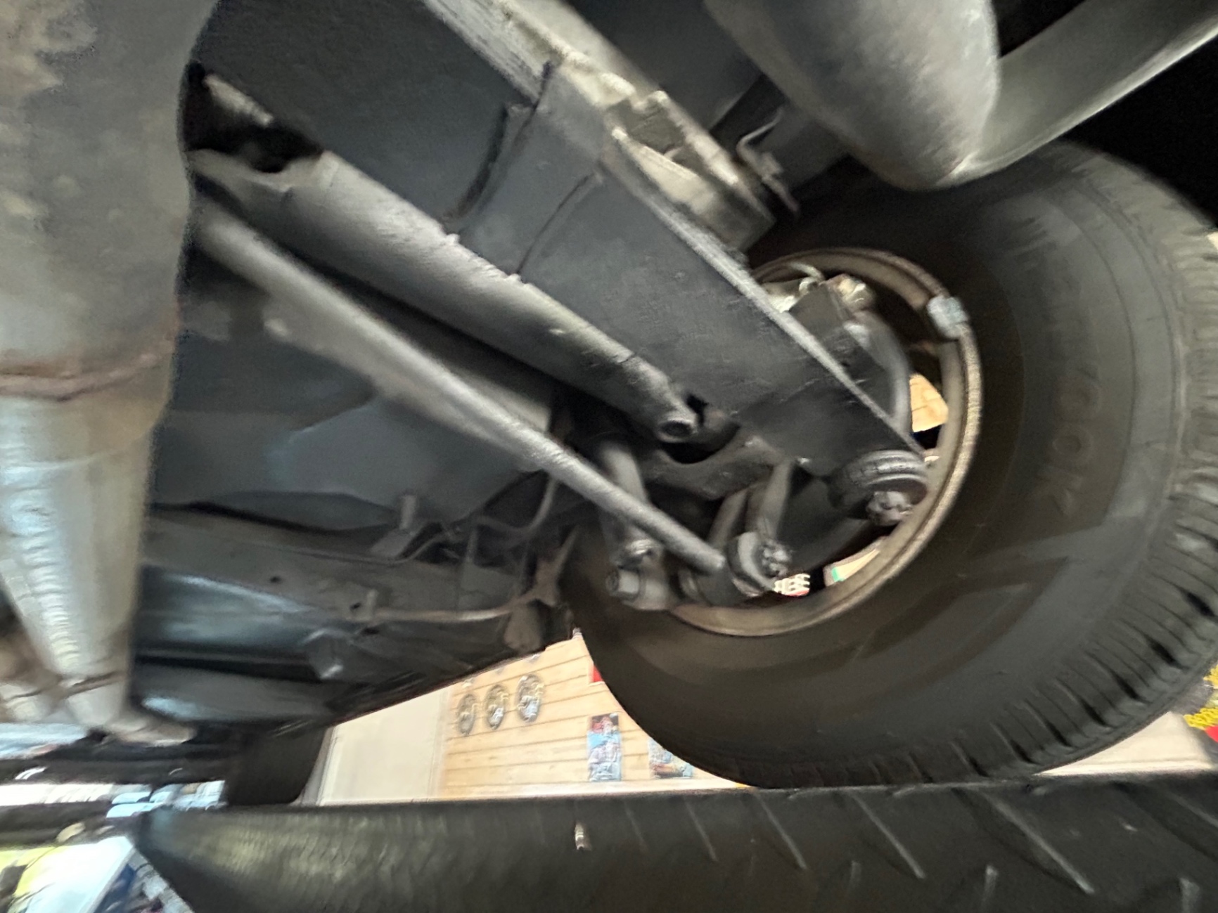 Vehicle photo 44