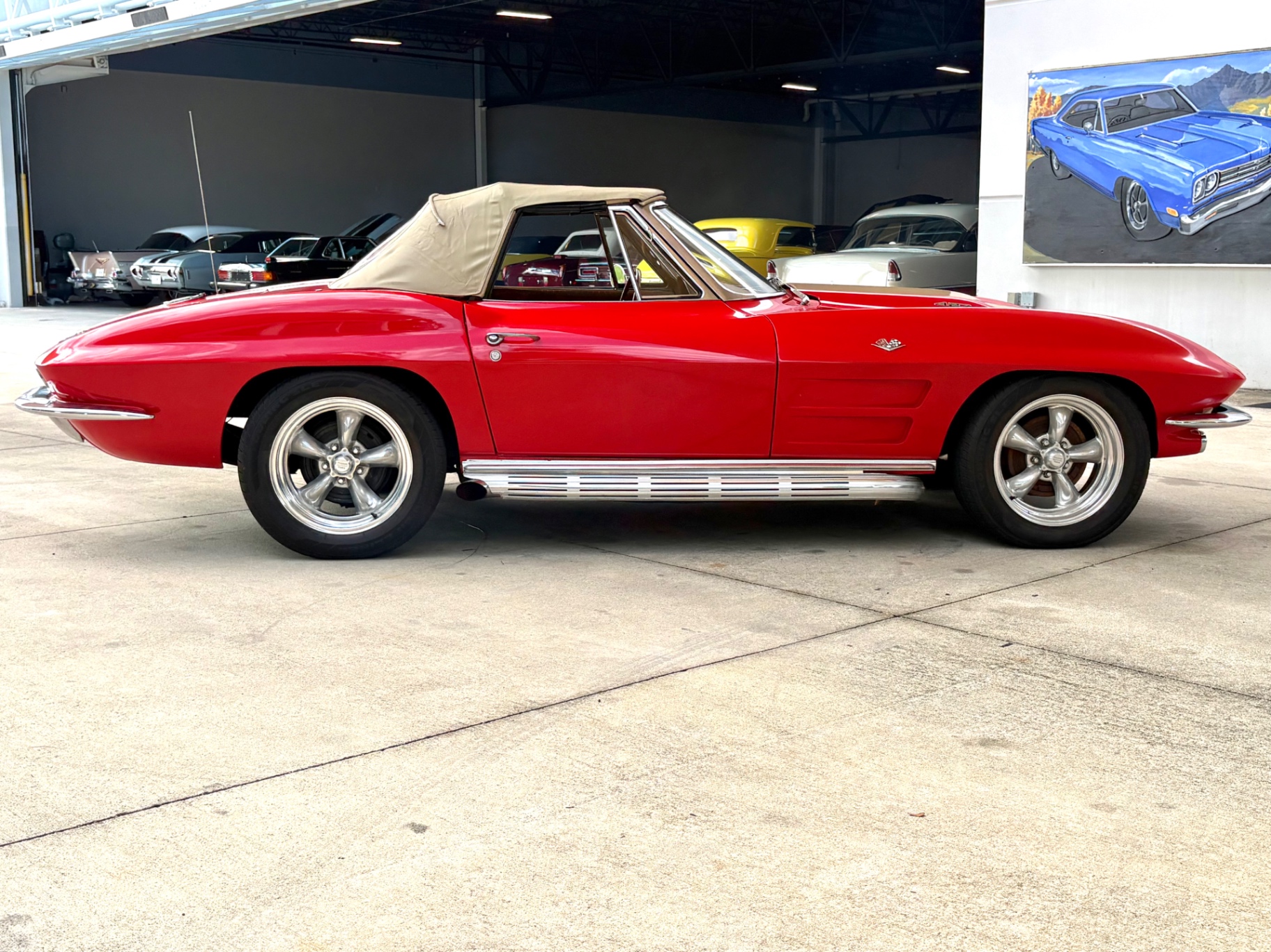 Vehicle photo 22
