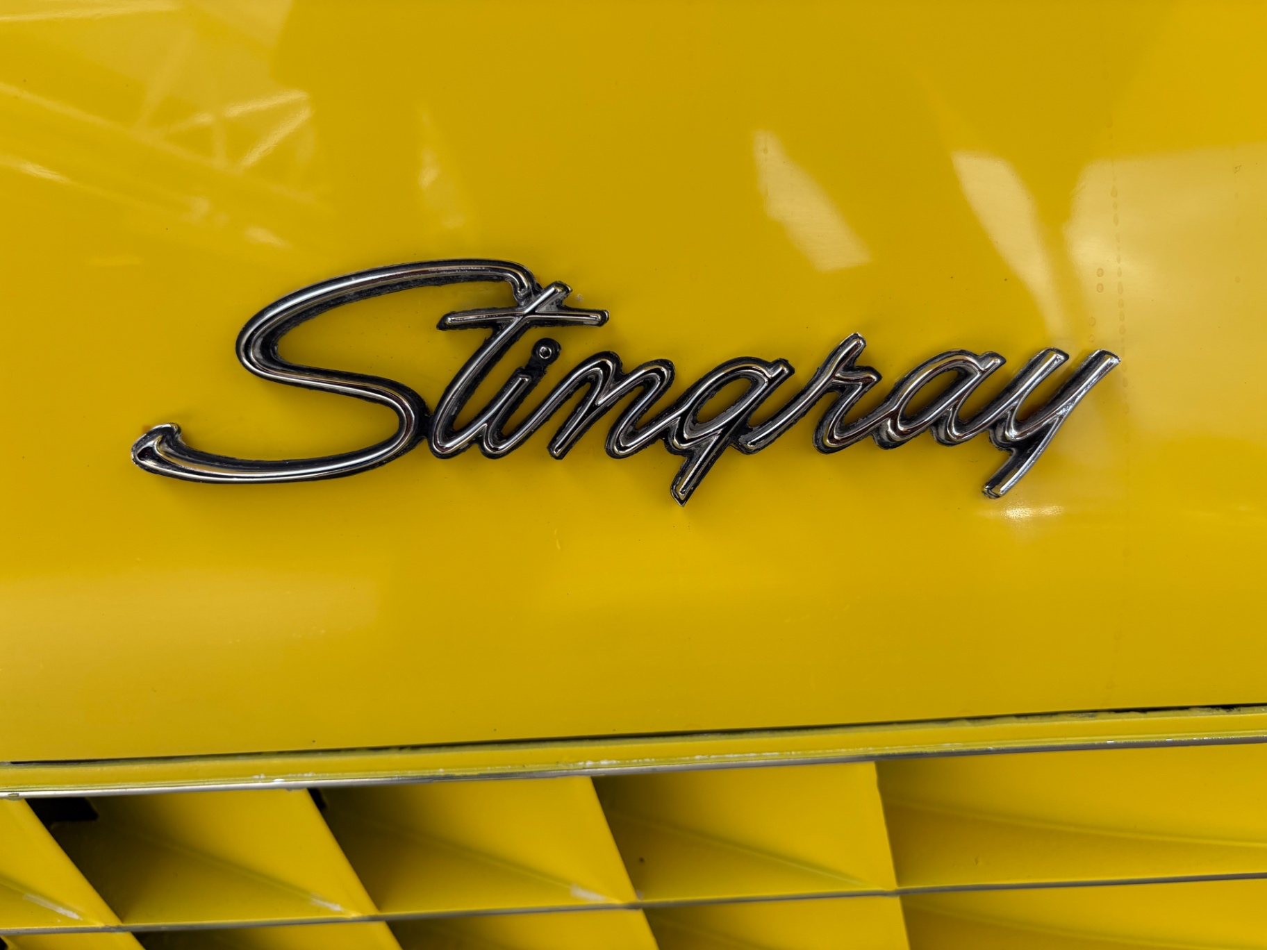 Vehicle photo 21