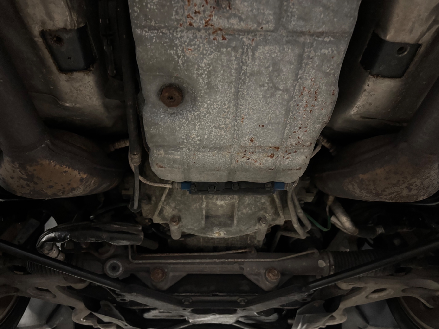 Vehicle photo 37