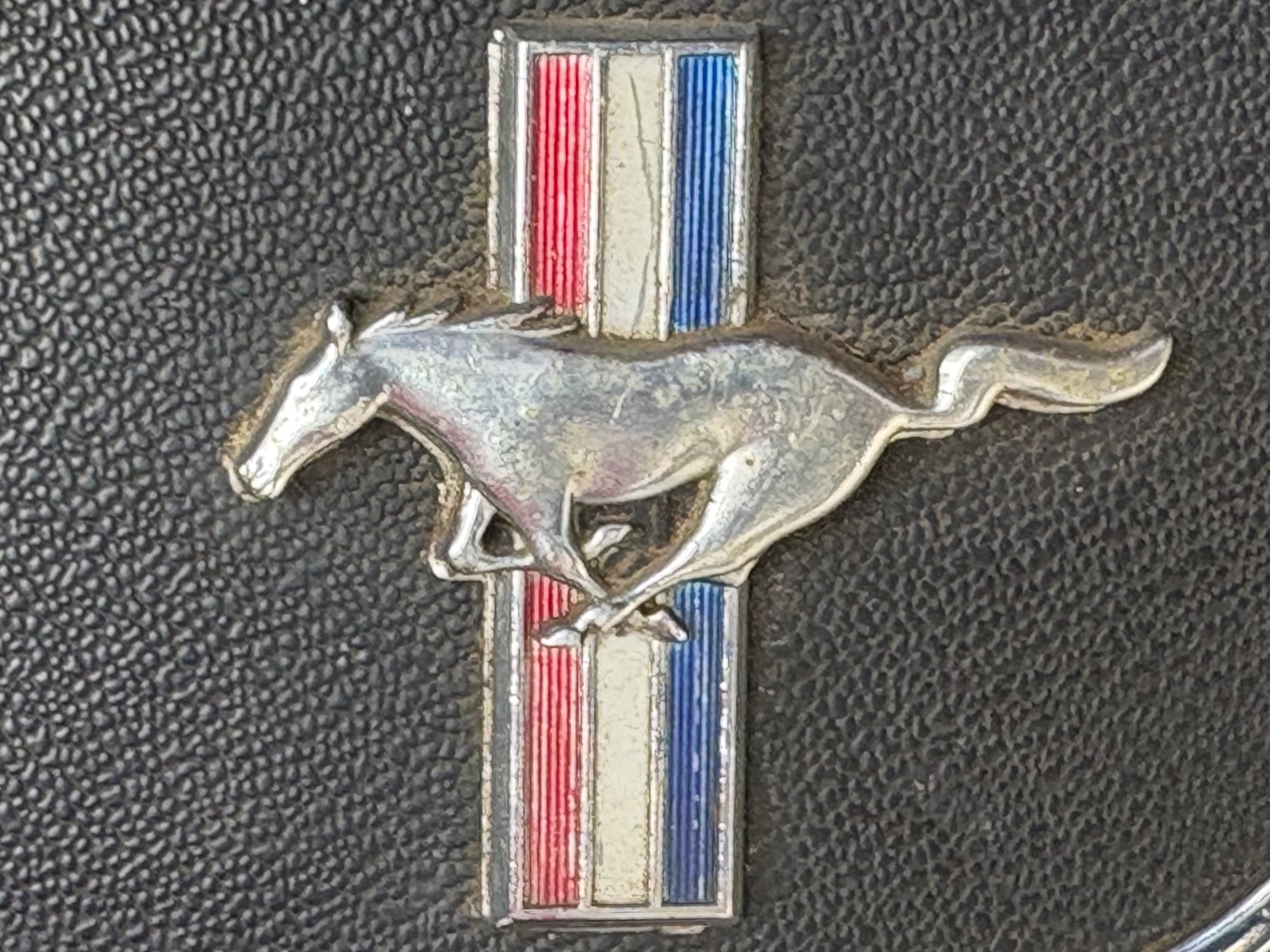 Vehicle photo 50