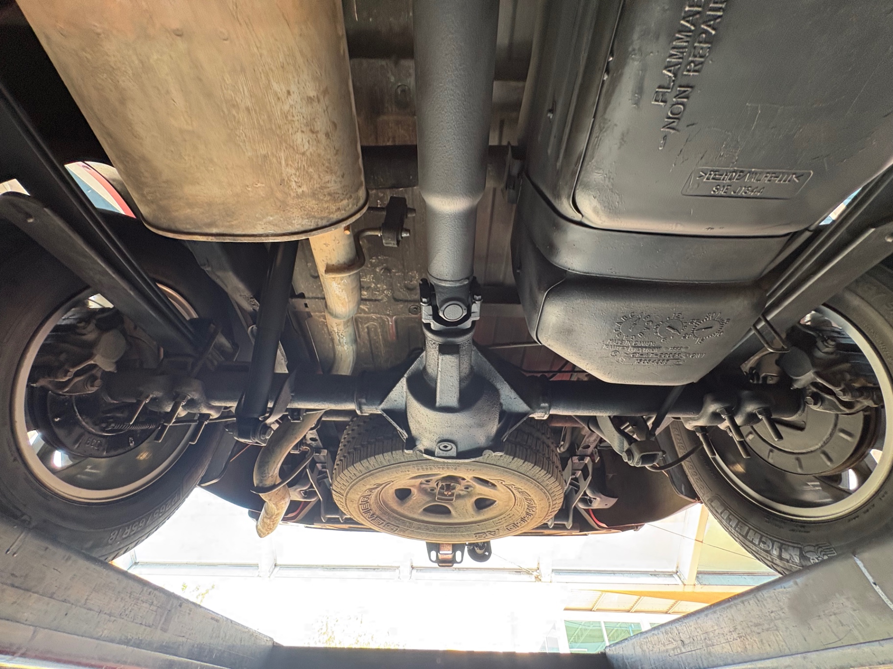 Vehicle photo 53