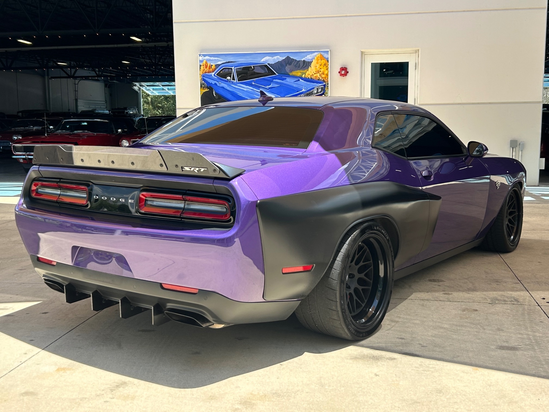 Vehicle photo 5