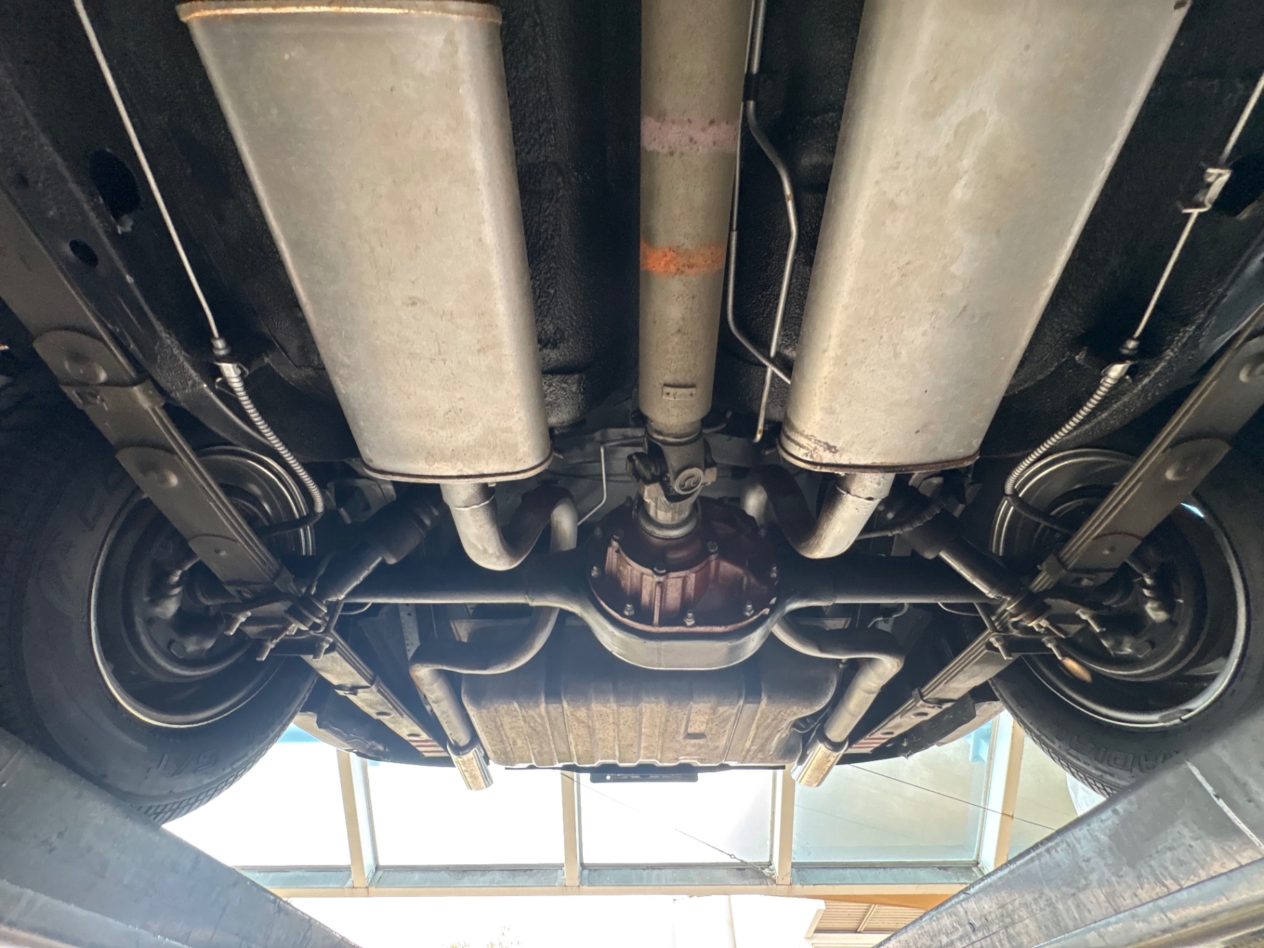 Vehicle photo 62