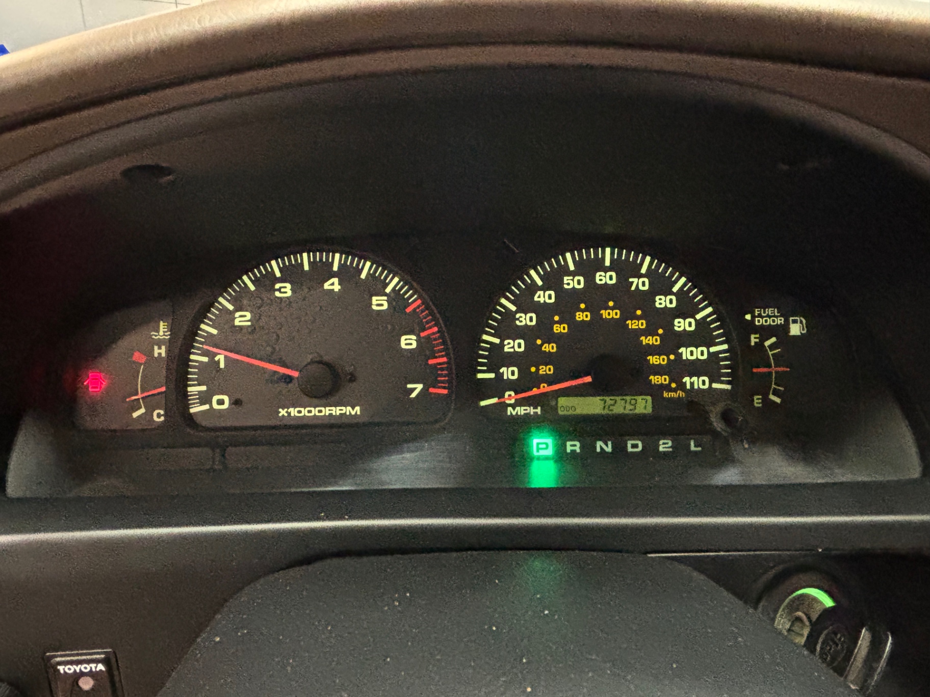 Vehicle photo 21