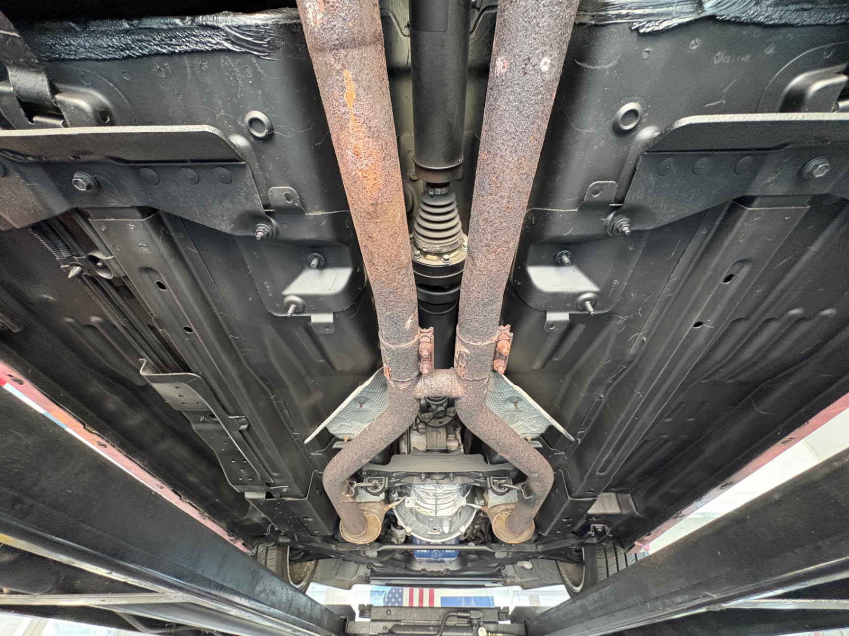 Vehicle photo 53