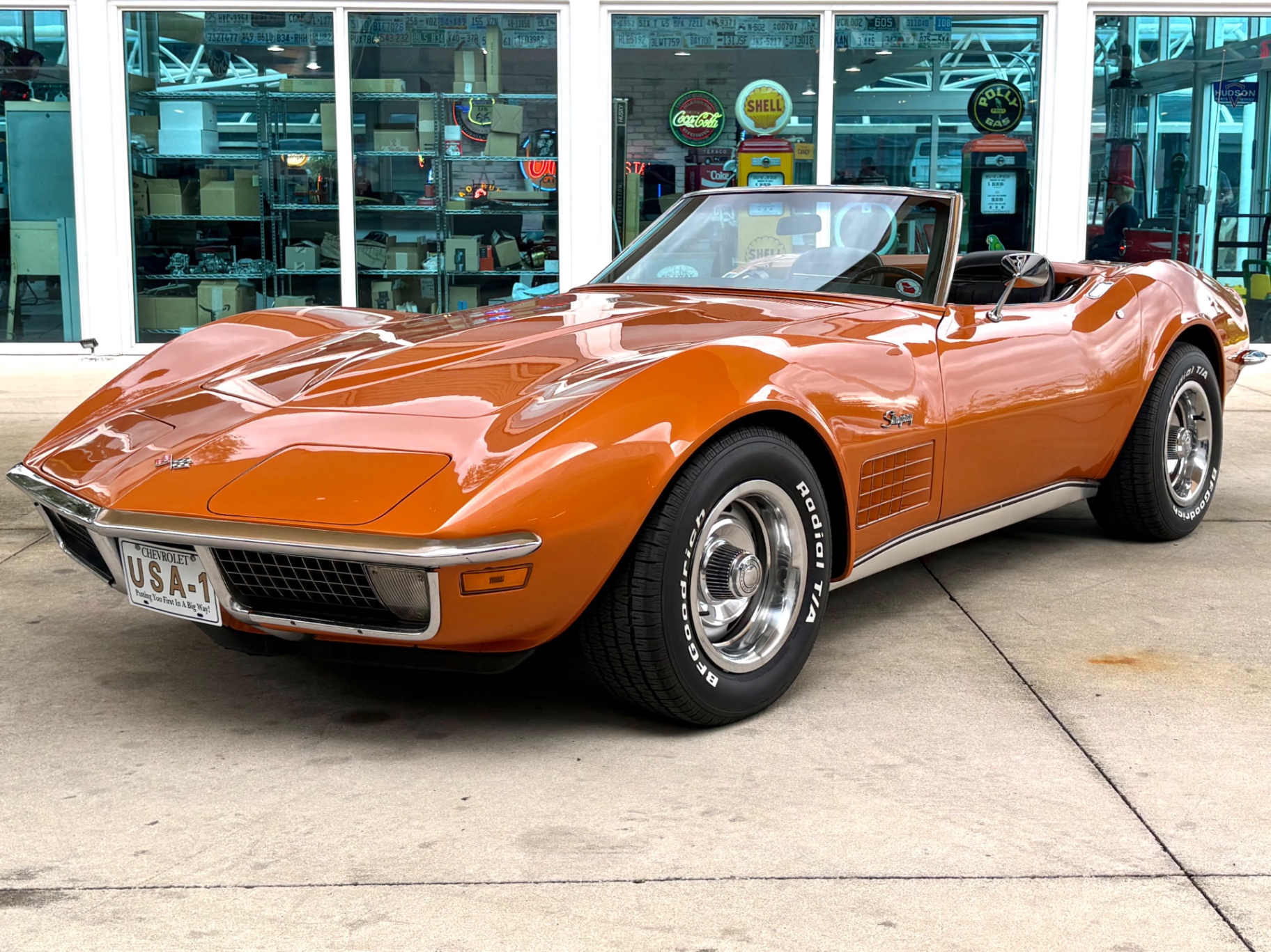 Vehicle photo 1