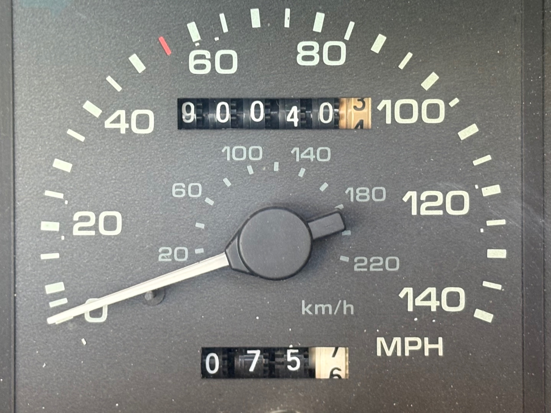 Vehicle photo 30