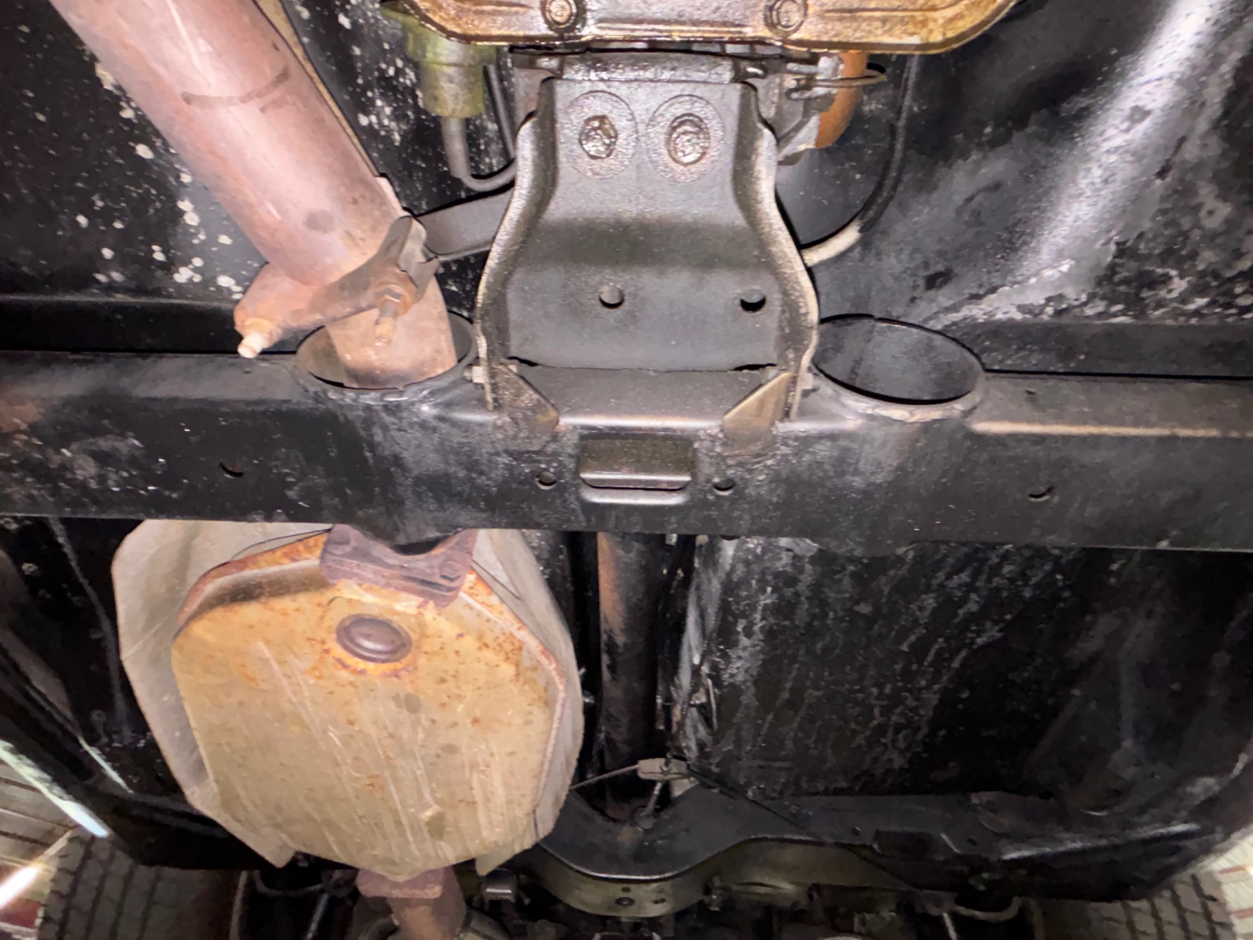 Vehicle photo 46