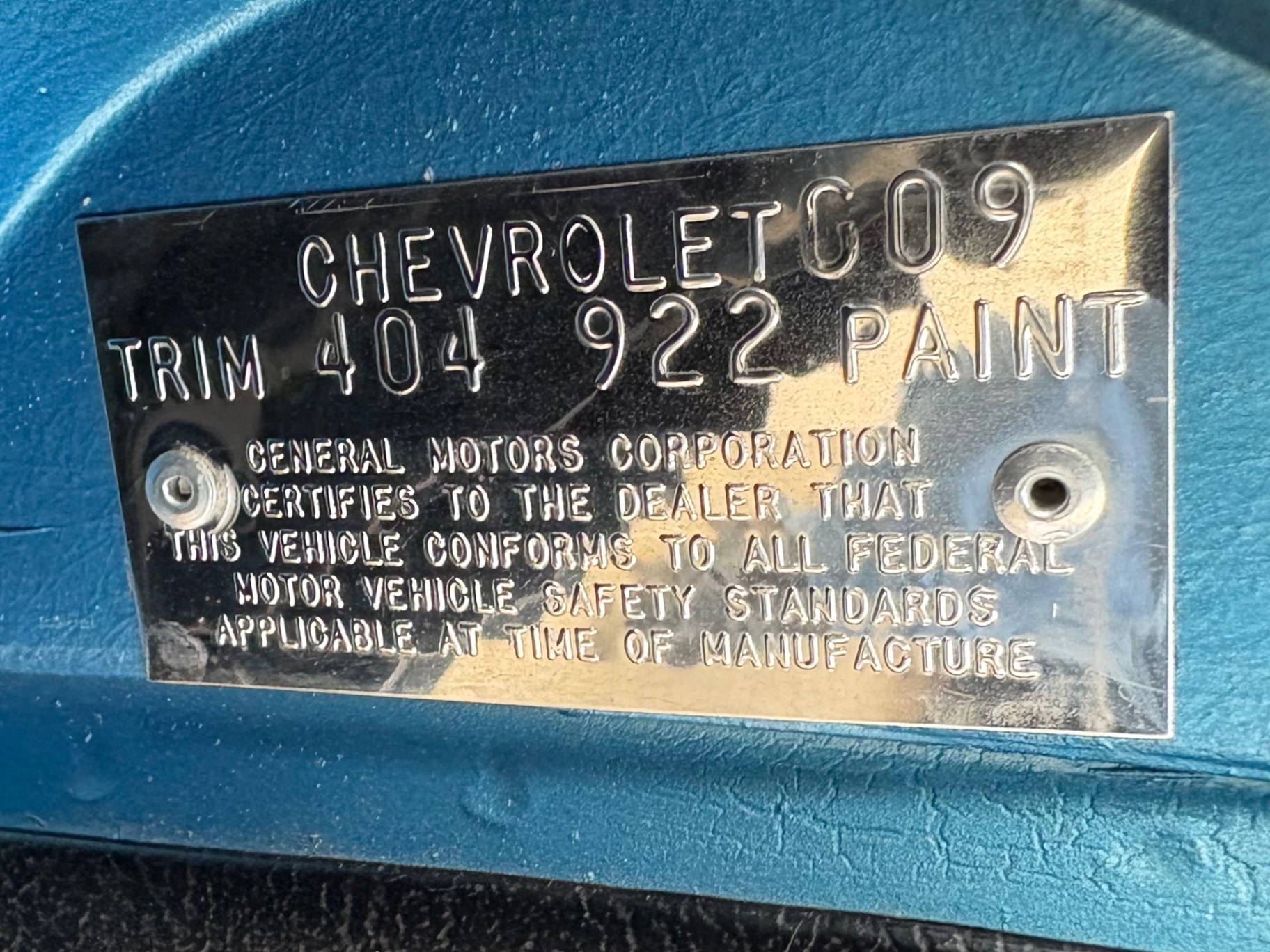 Vehicle photo 25