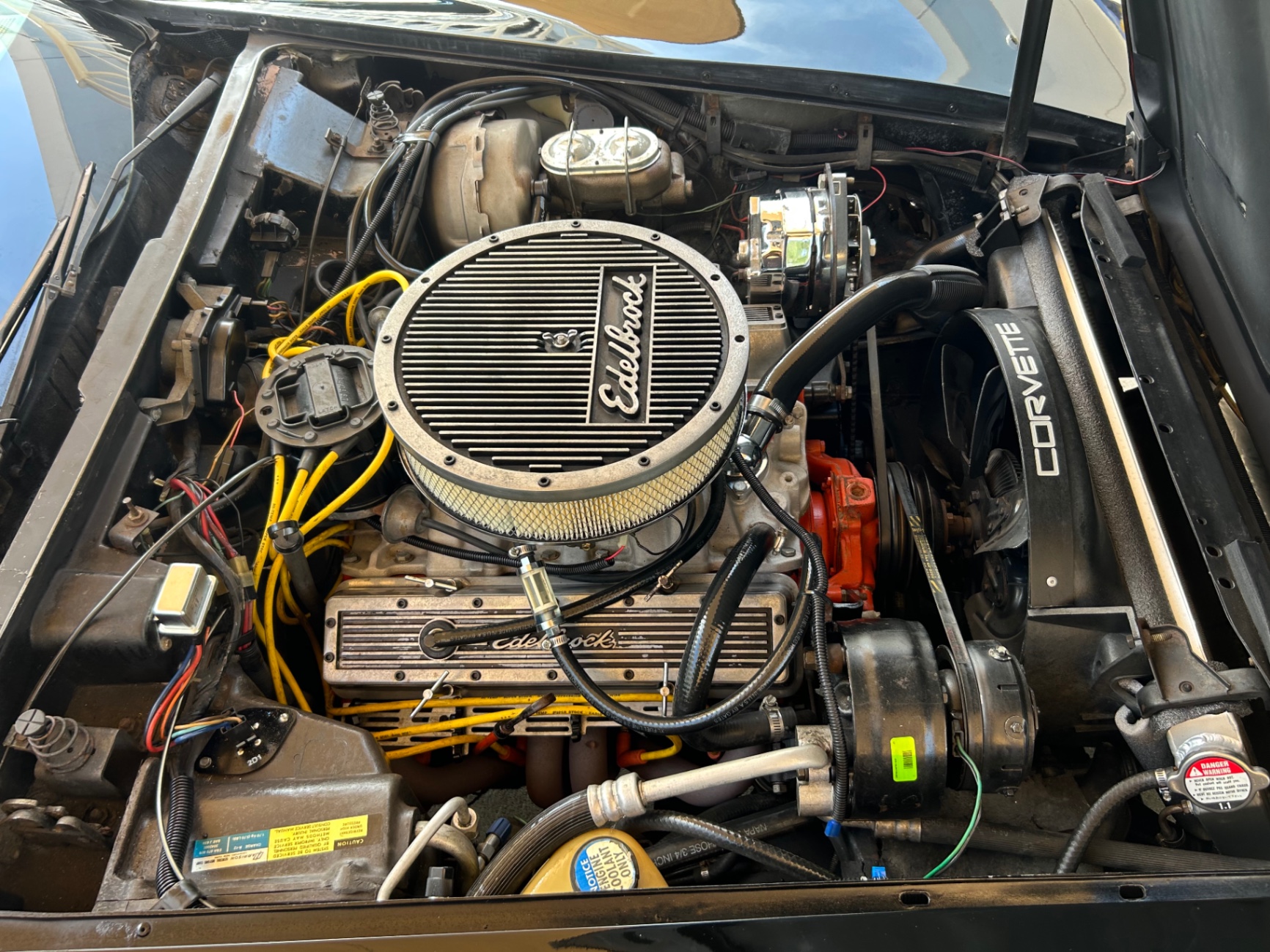 Vehicle photo 25