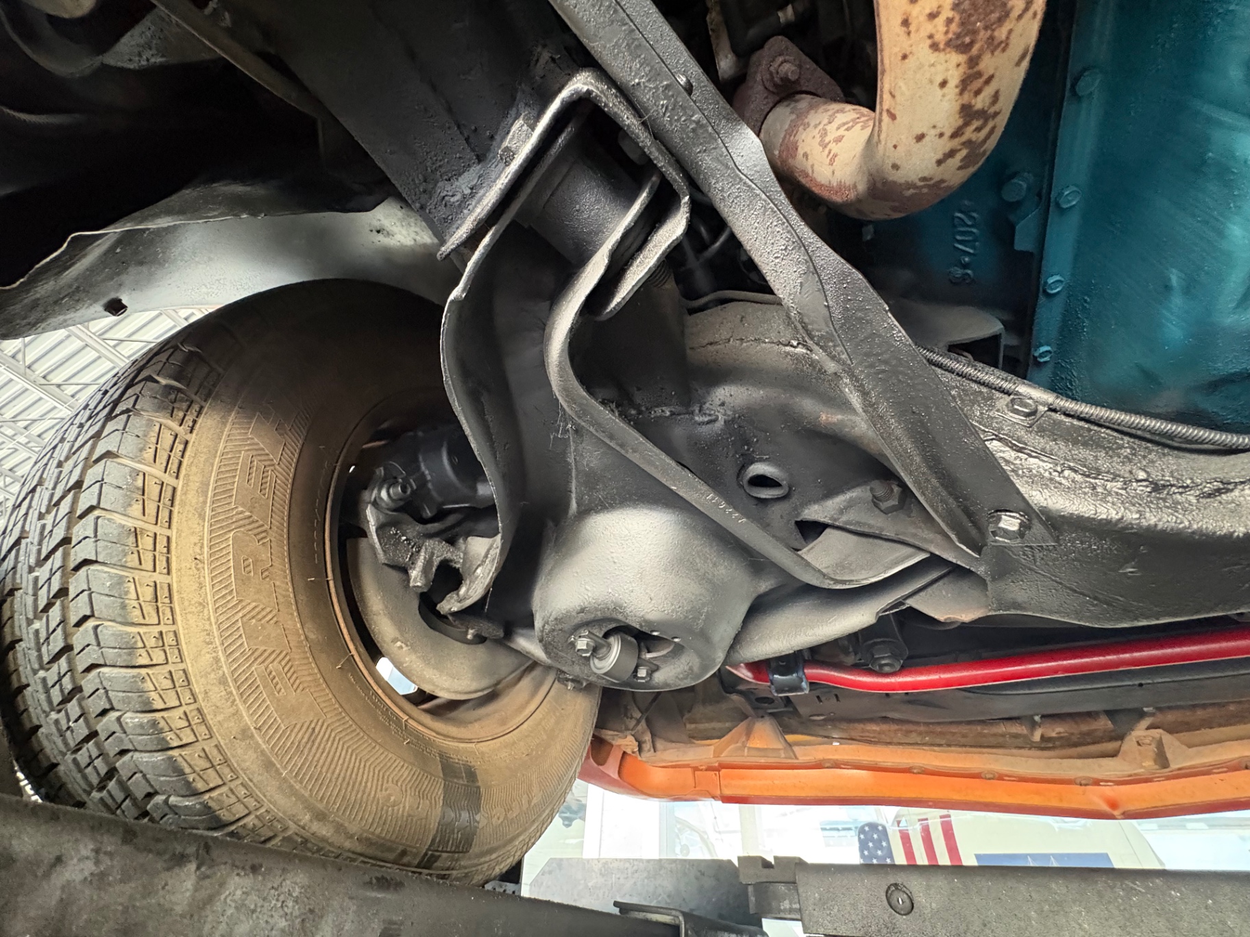 Vehicle photo 50