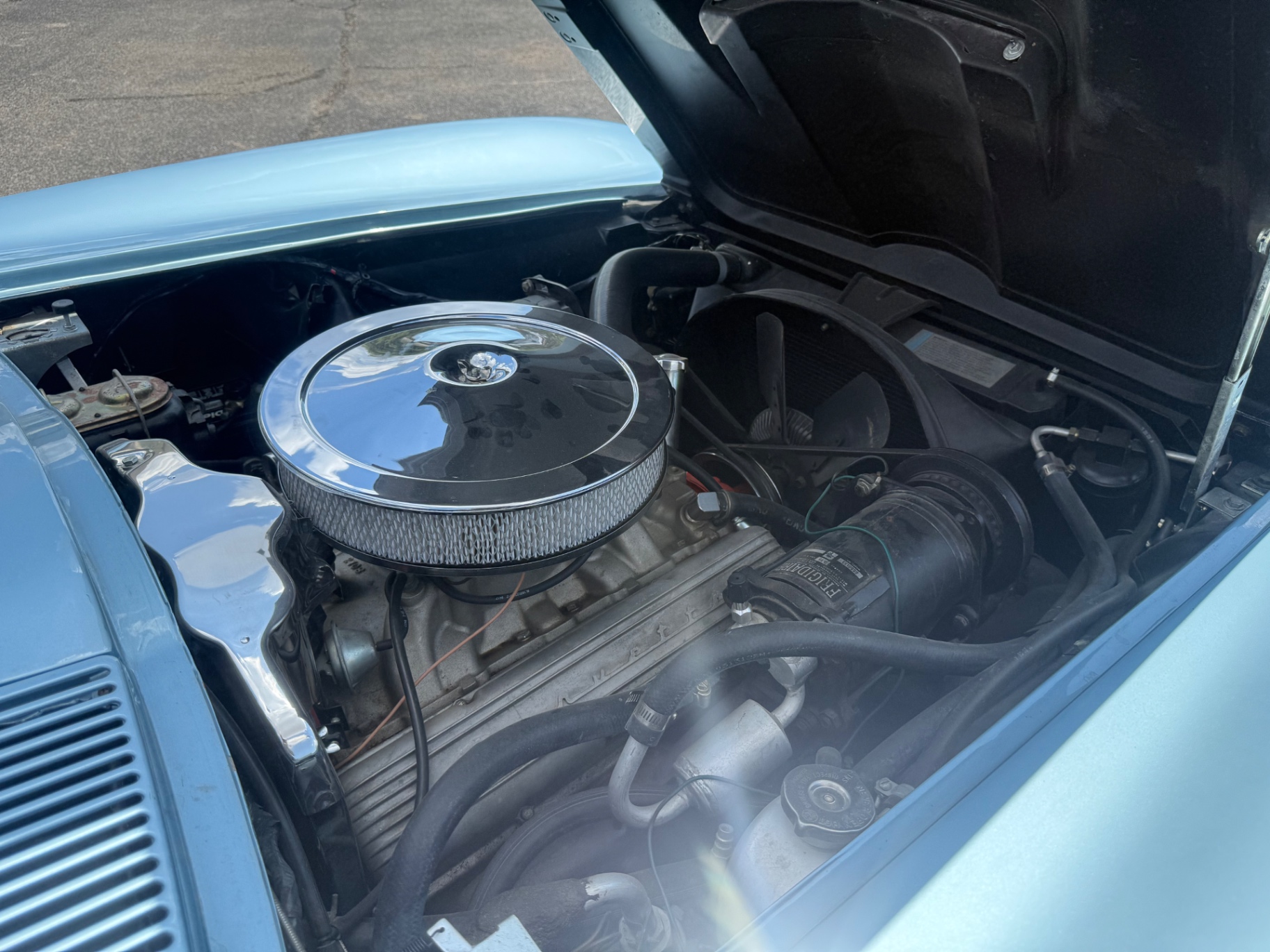 Vehicle photo 32