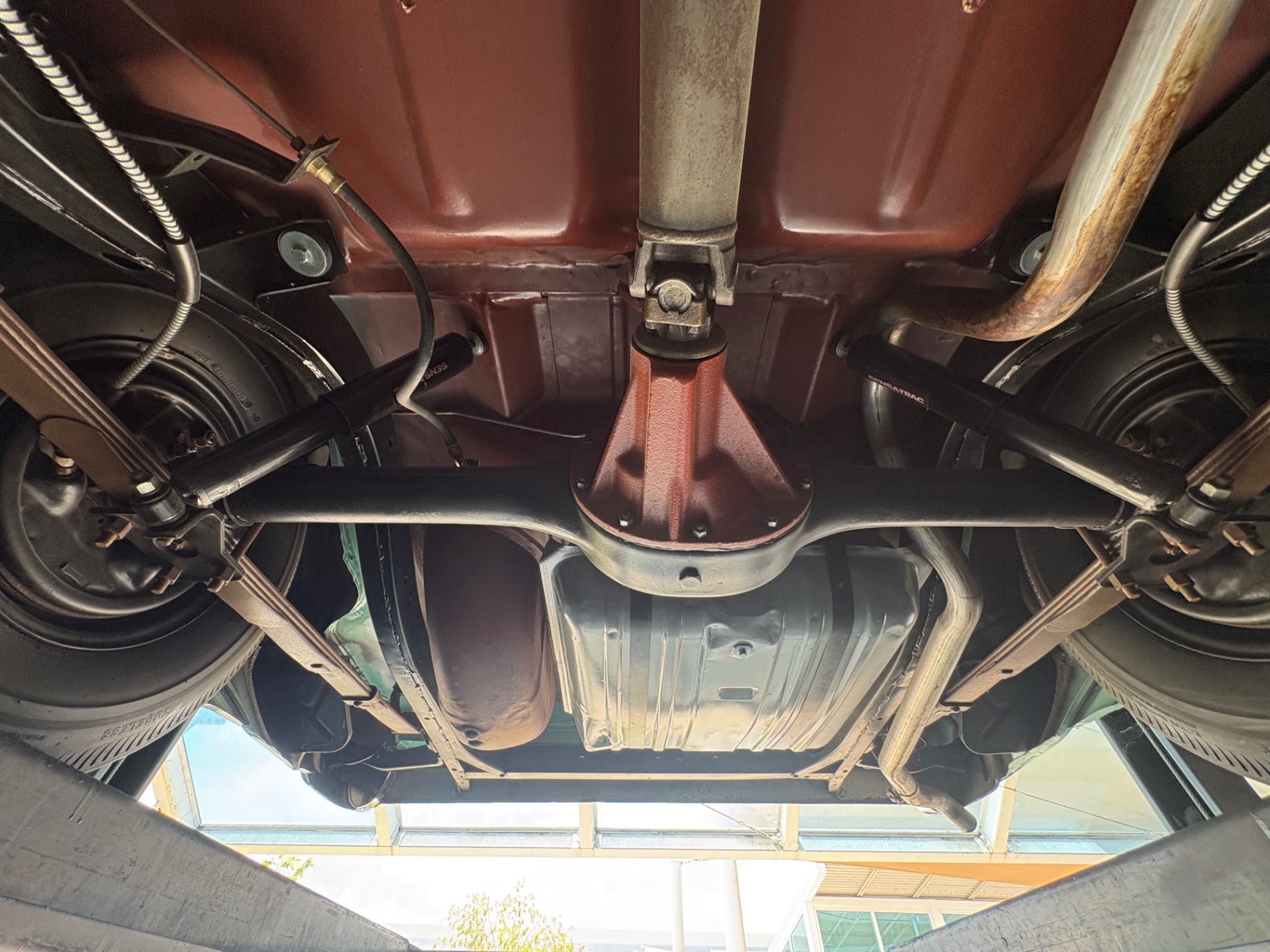 Vehicle photo 63
