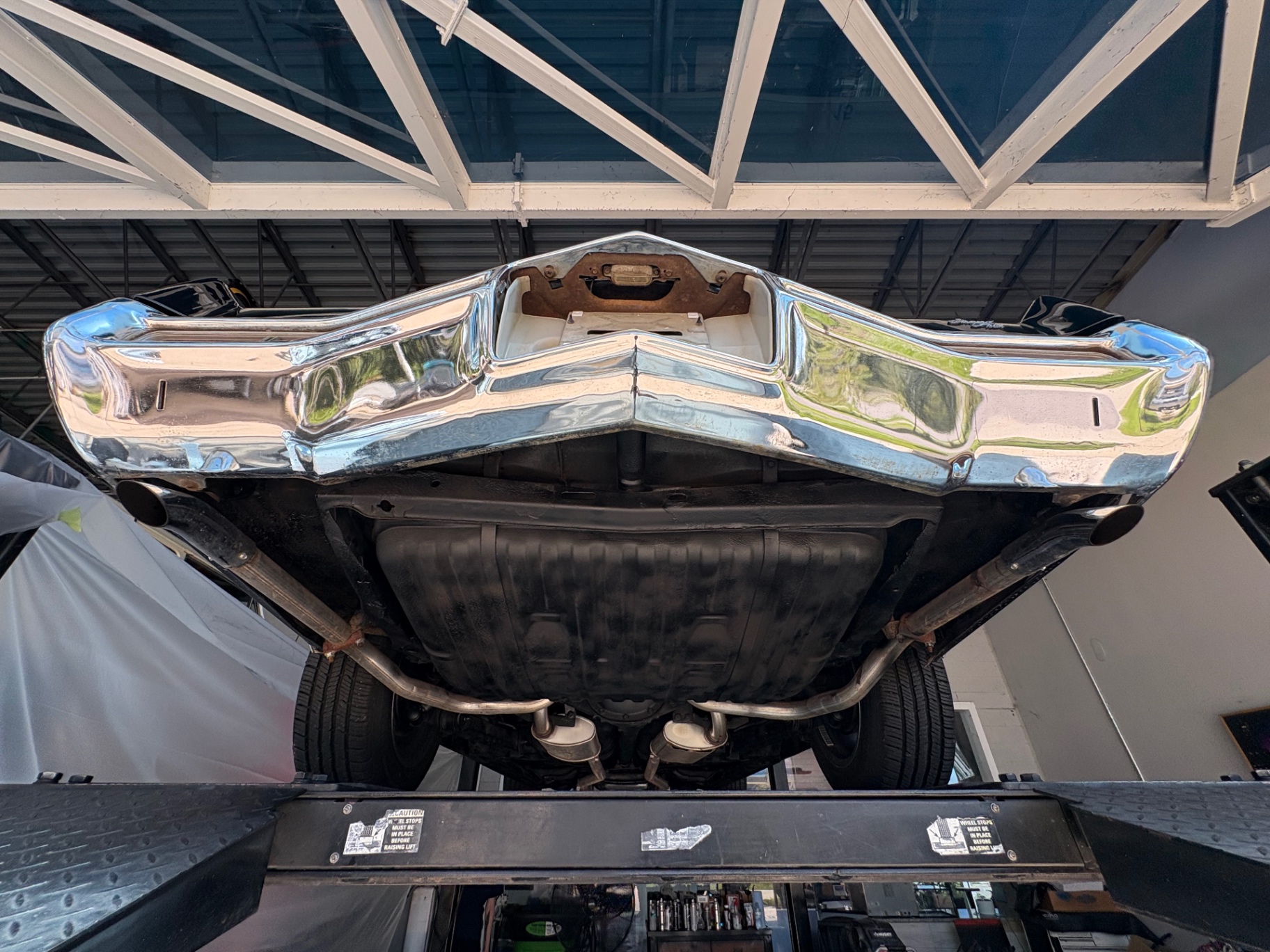 Vehicle photo 47