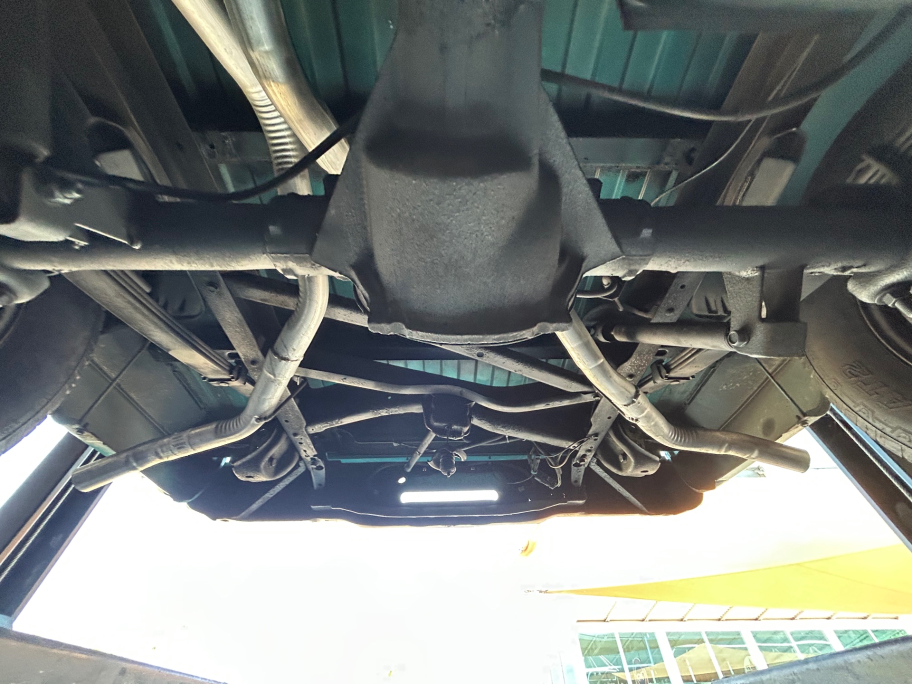 Vehicle photo 50