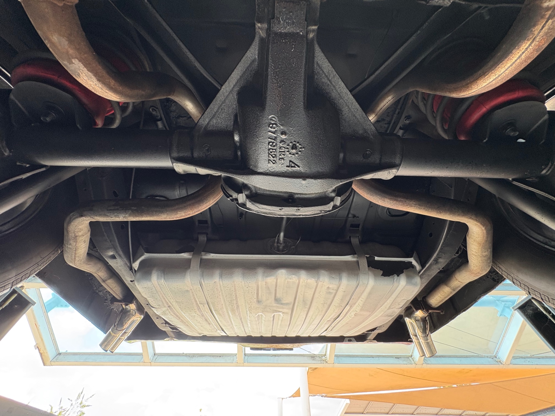Vehicle photo 57