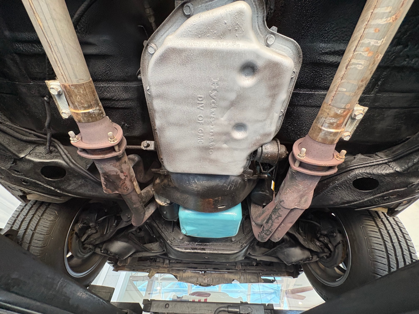 Vehicle photo 53