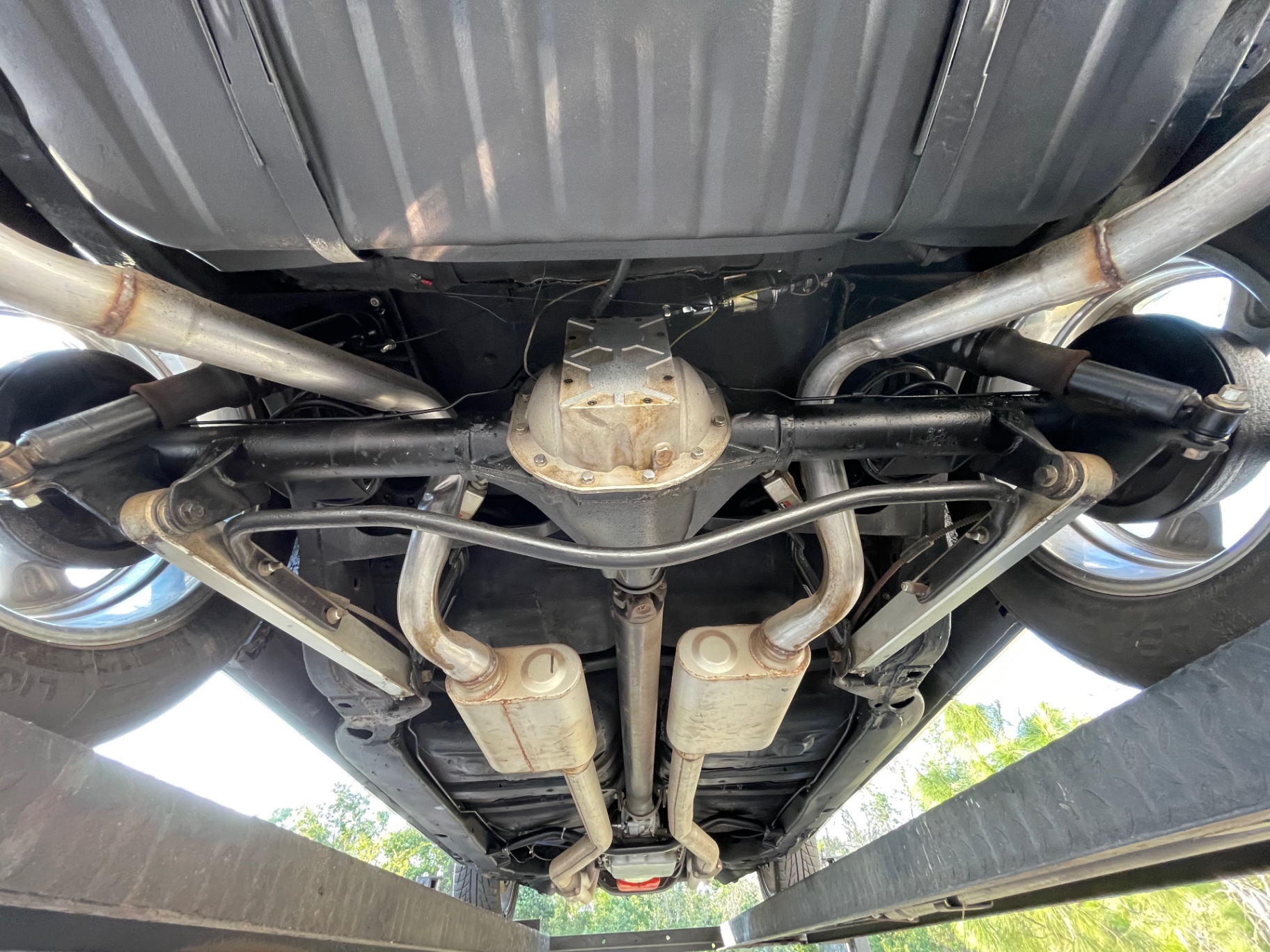 Vehicle photo 51
