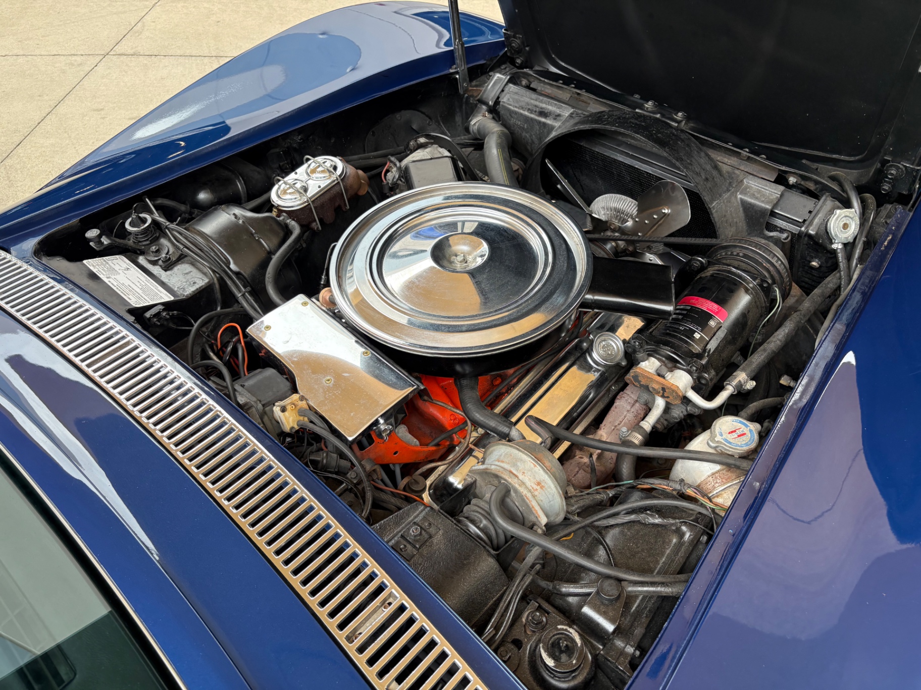 Vehicle photo 32