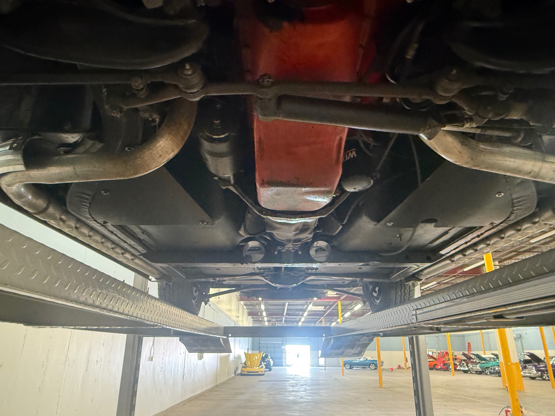 Vehicle photo 45