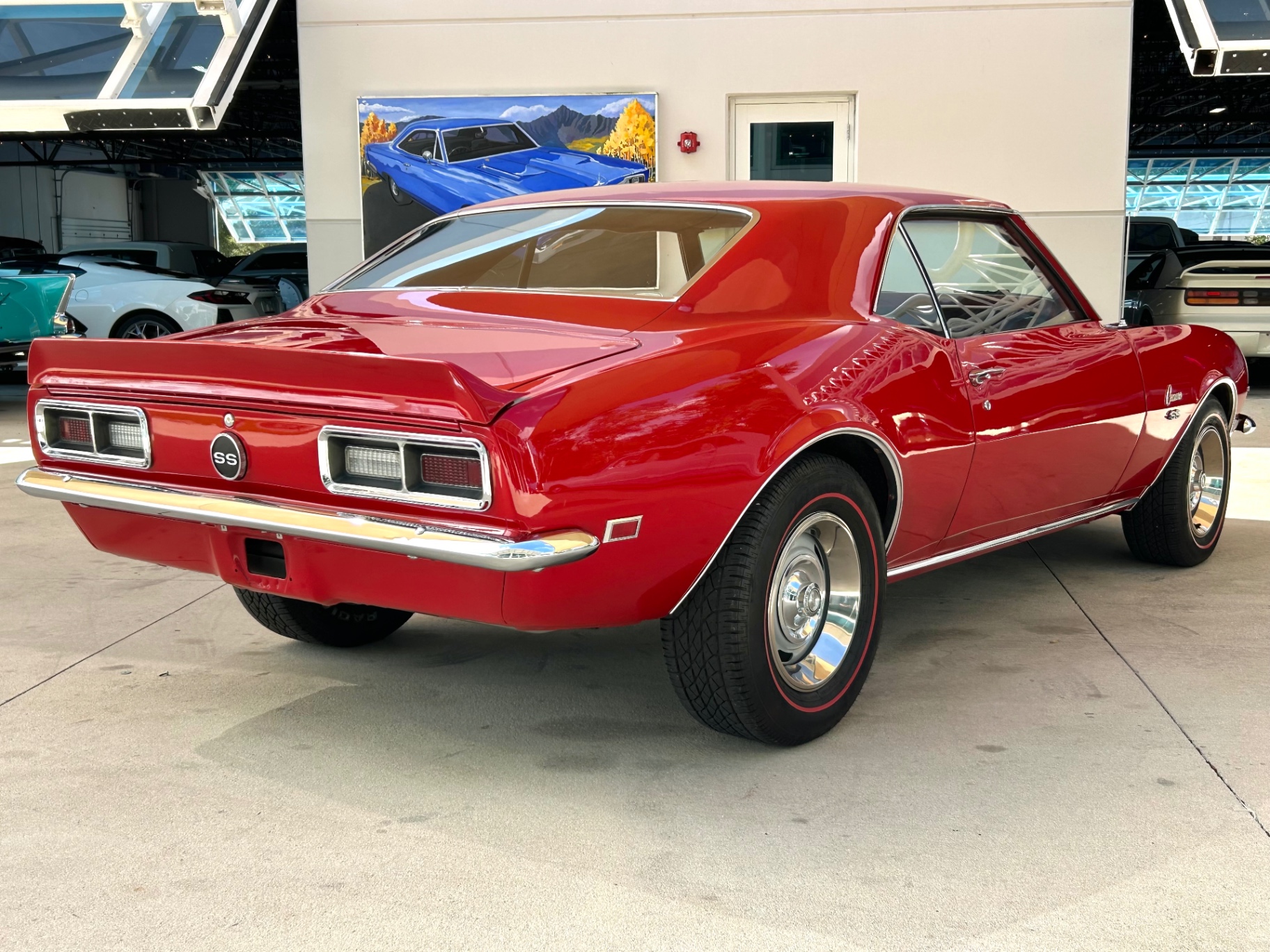 Vehicle photo 5
