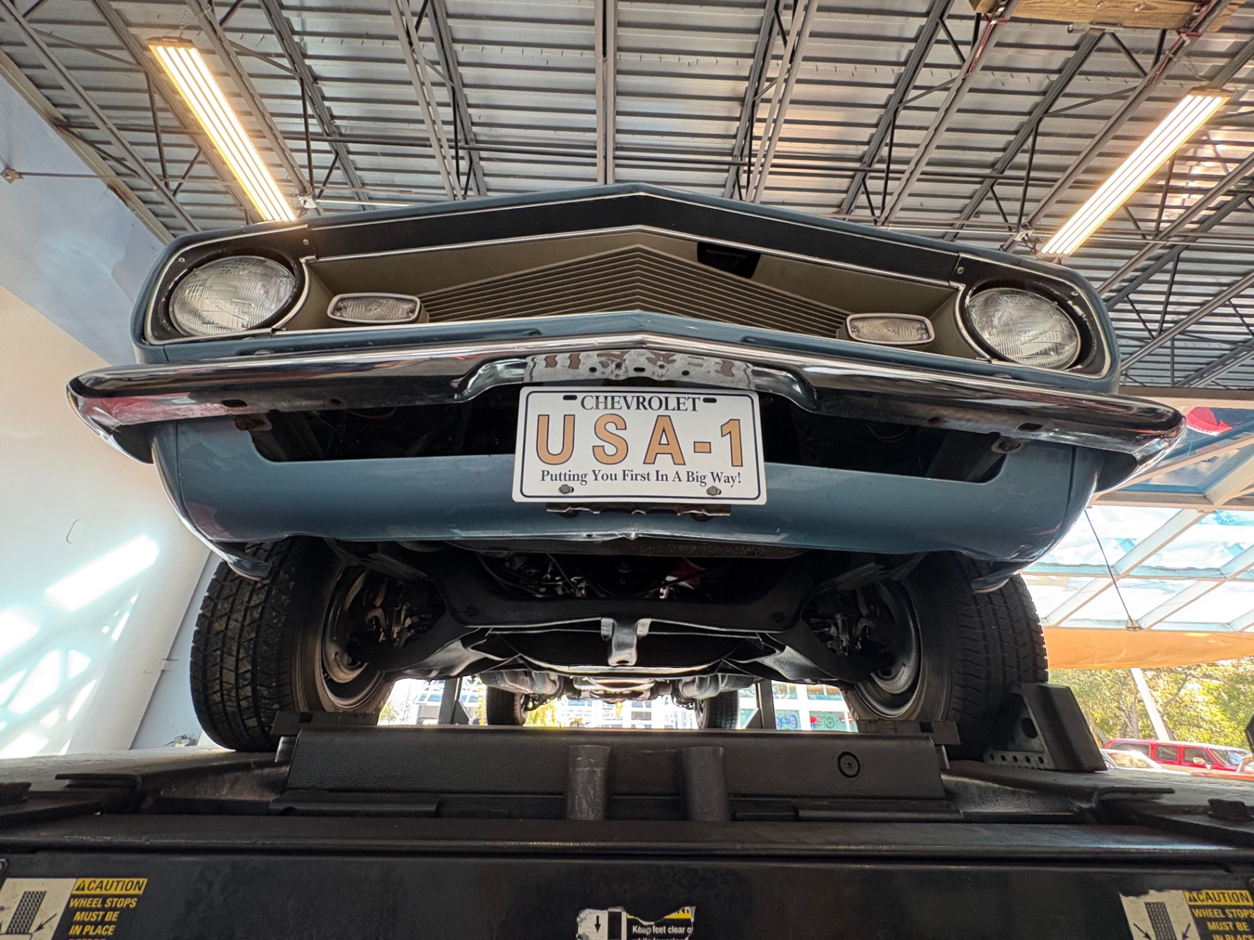 Vehicle photo 57