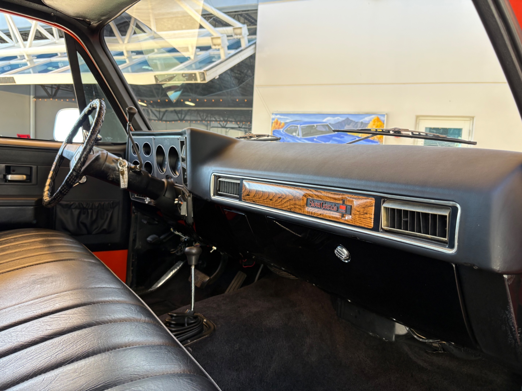 Vehicle photo 42