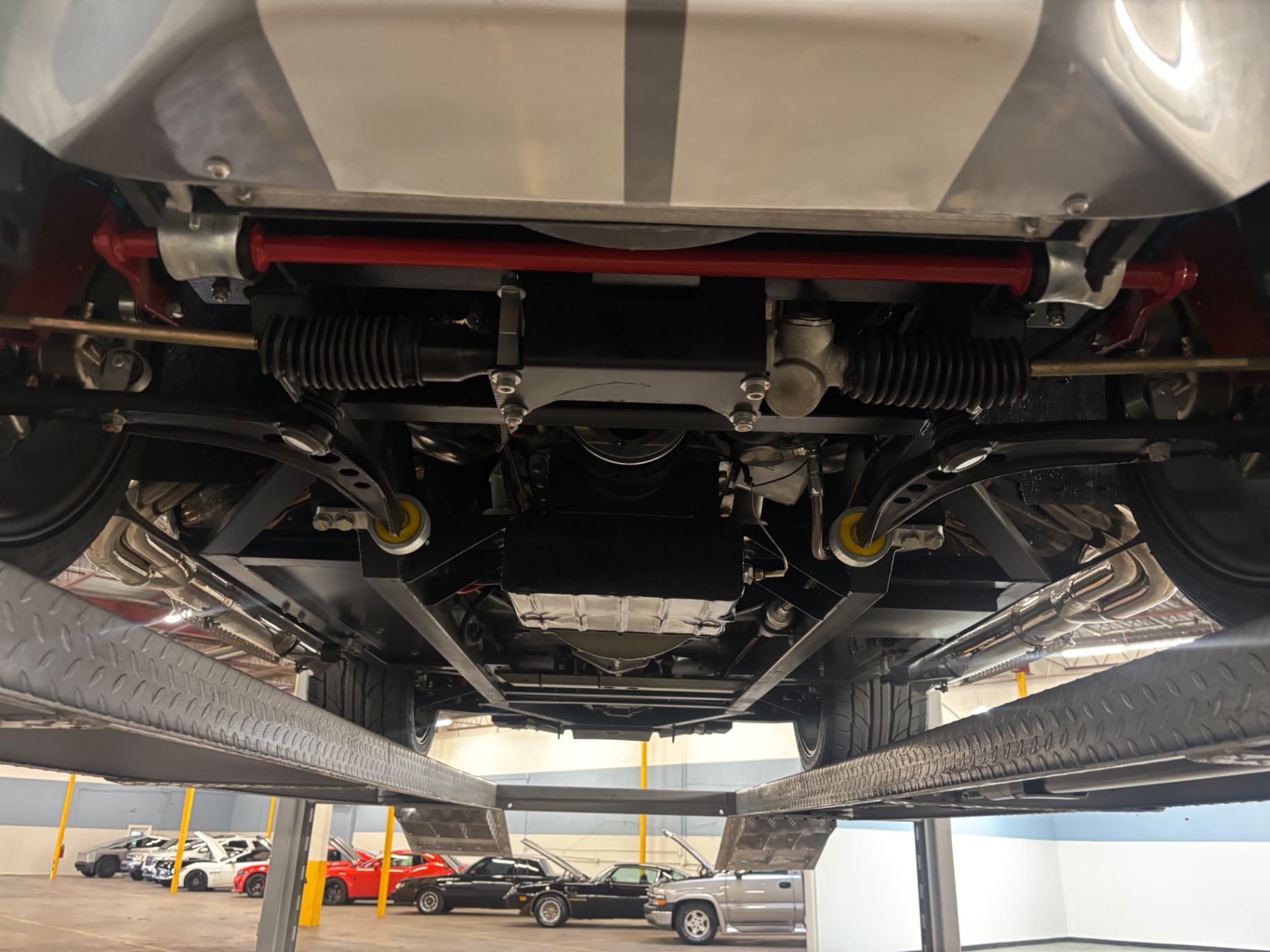 Vehicle photo 48