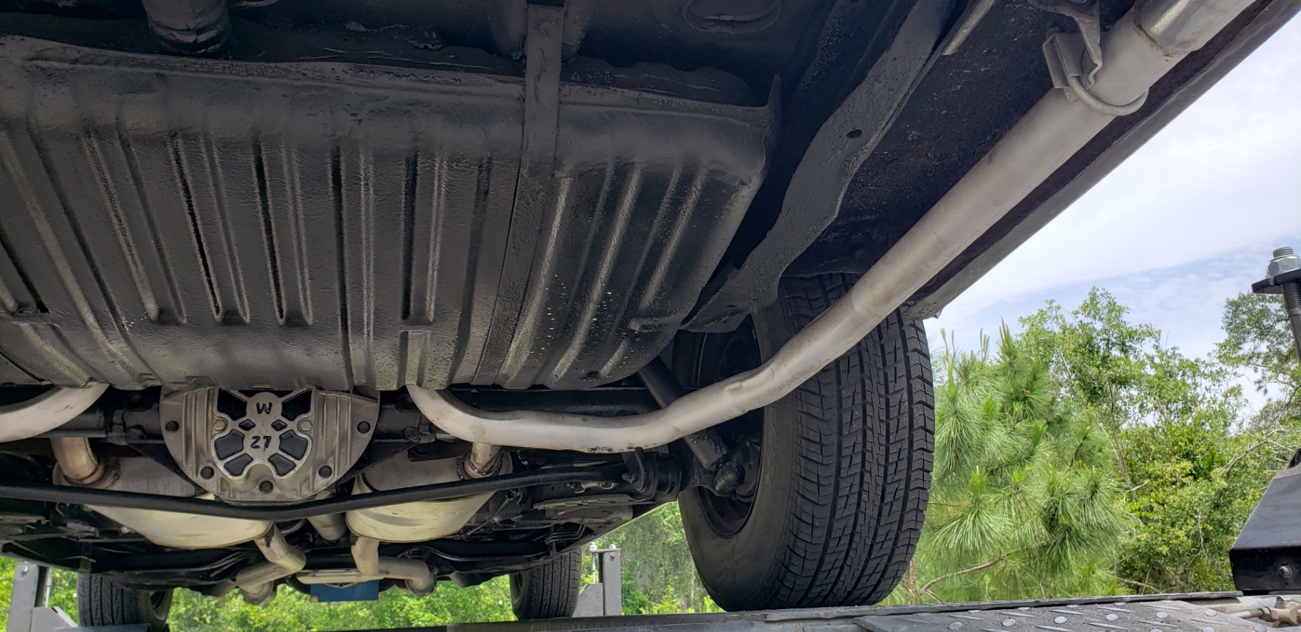Vehicle photo 42