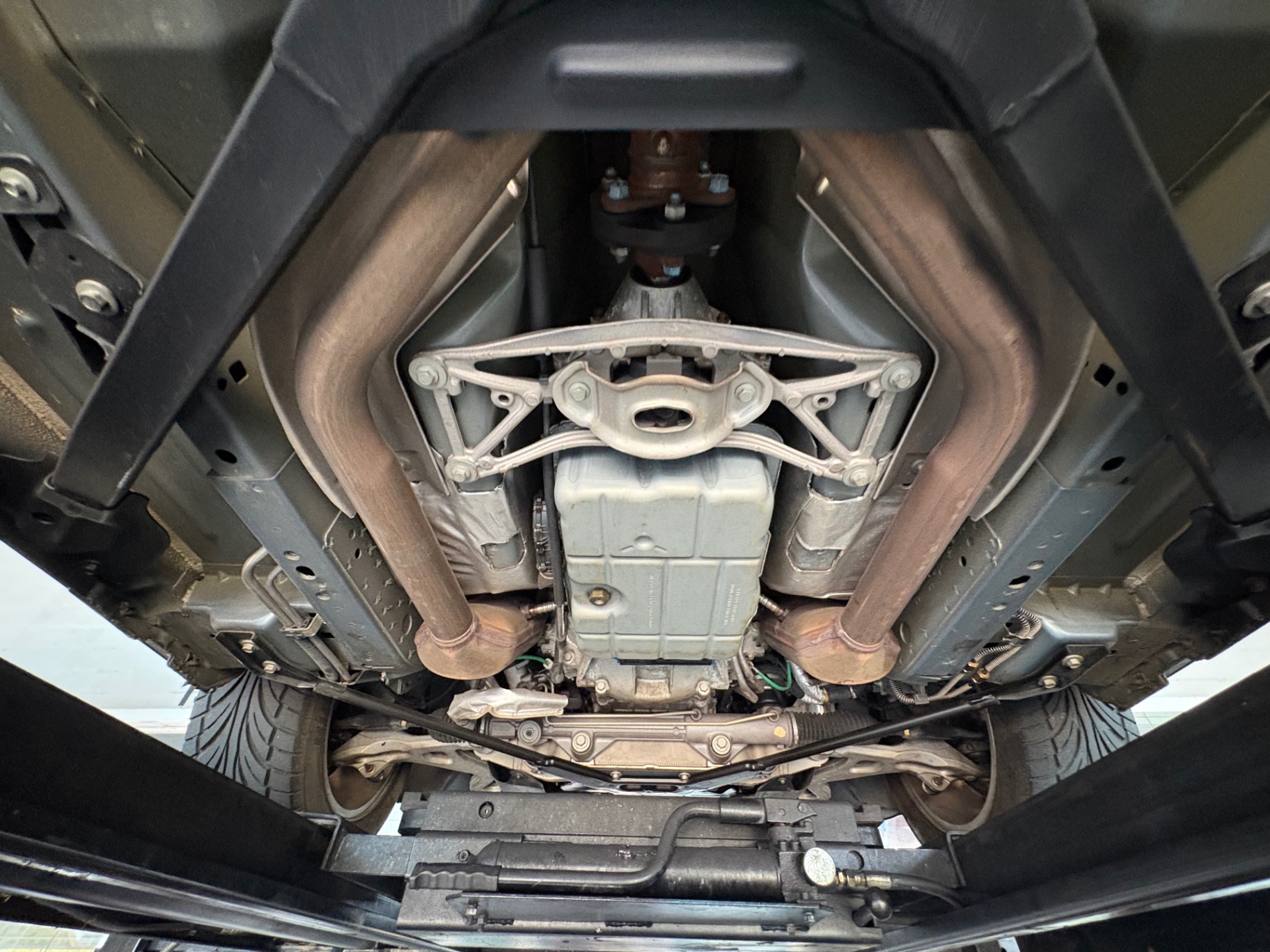 Vehicle photo 56