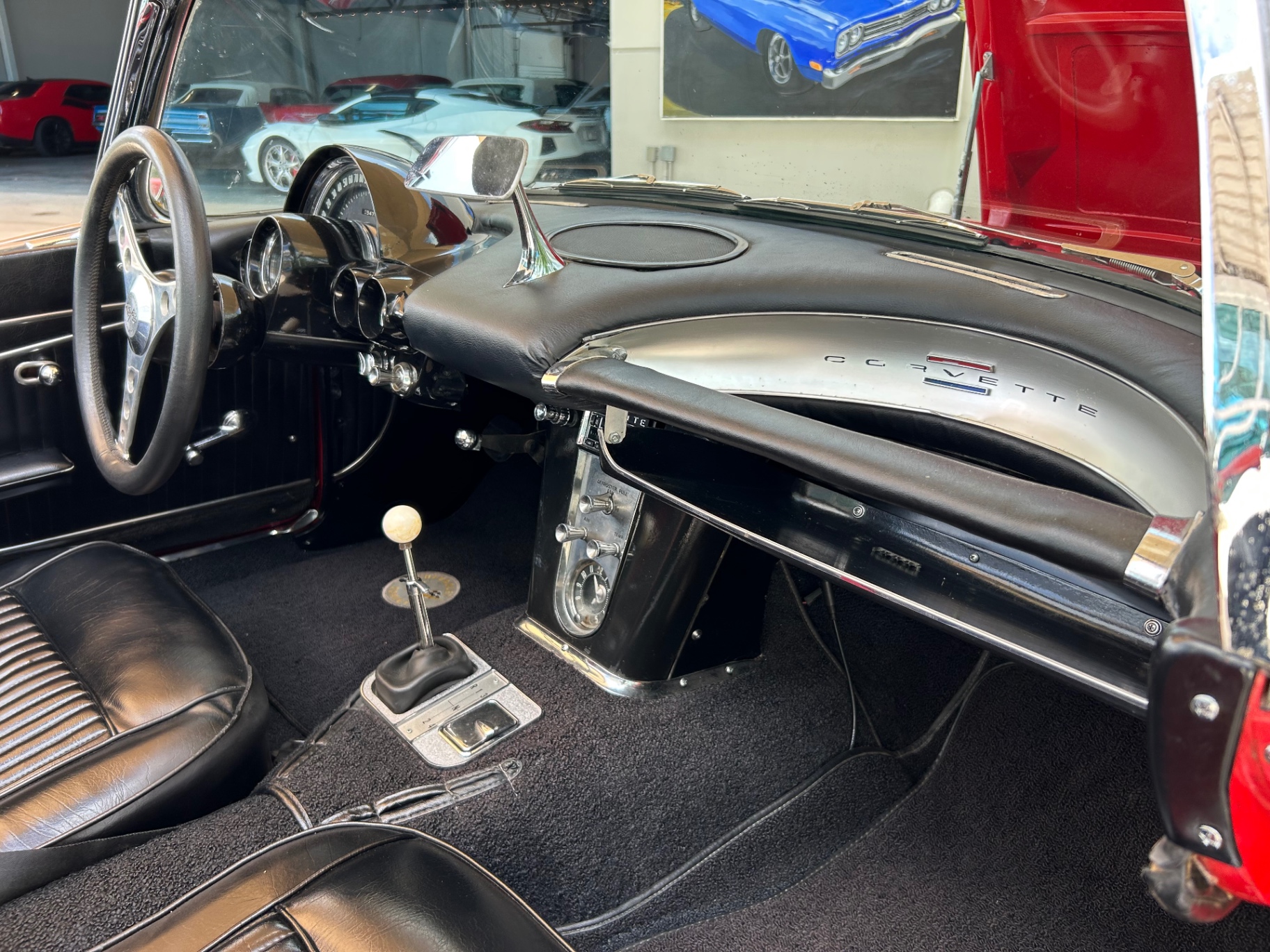 Vehicle photo 42