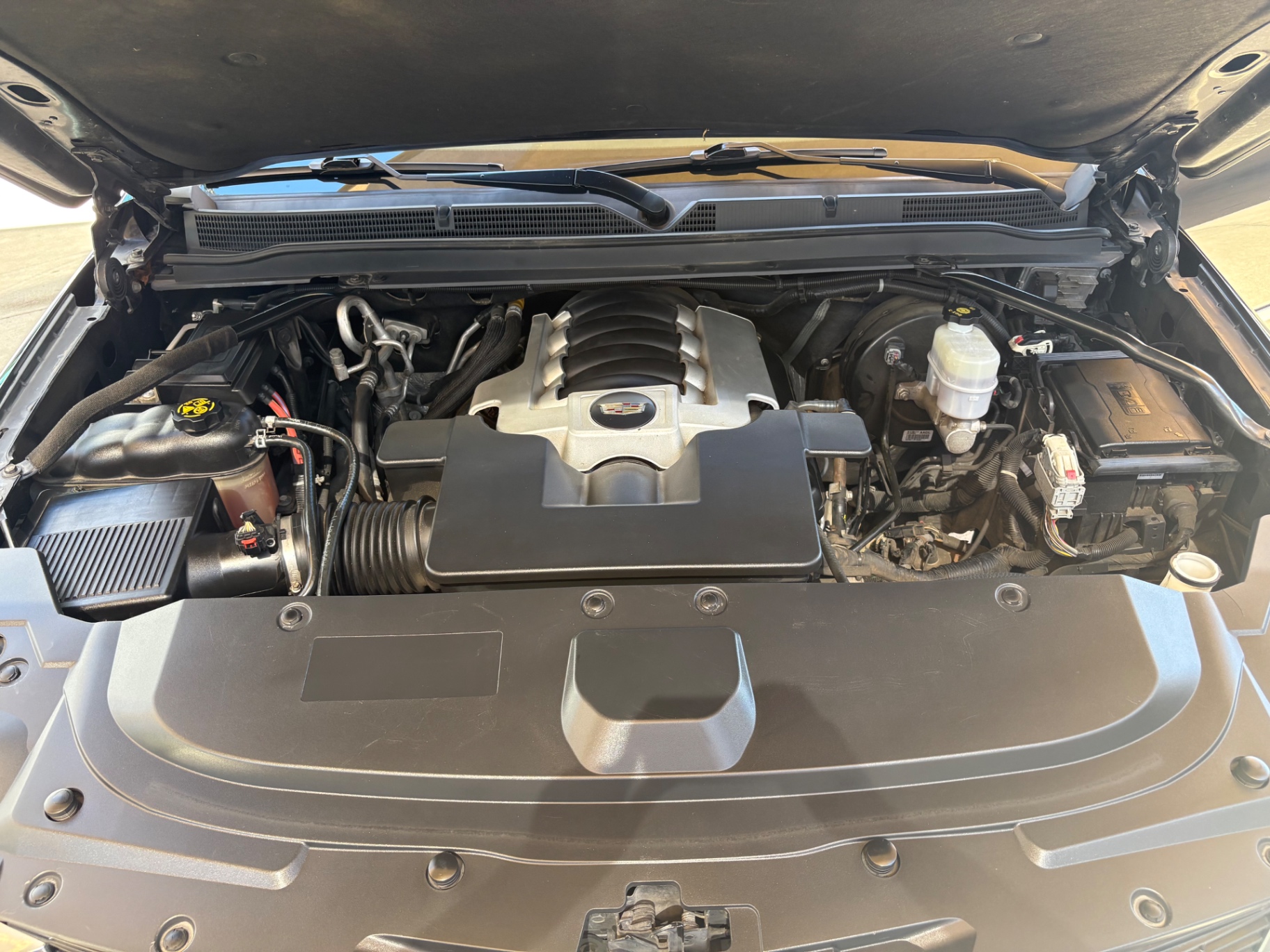 Vehicle photo 26