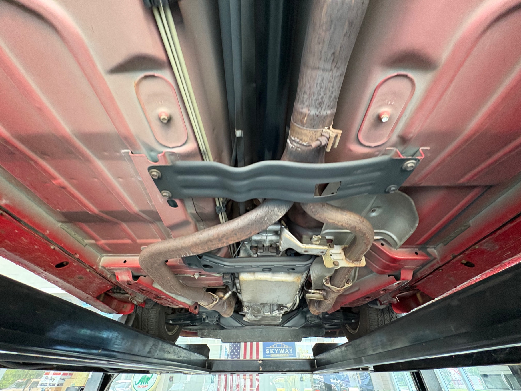 Vehicle photo 46