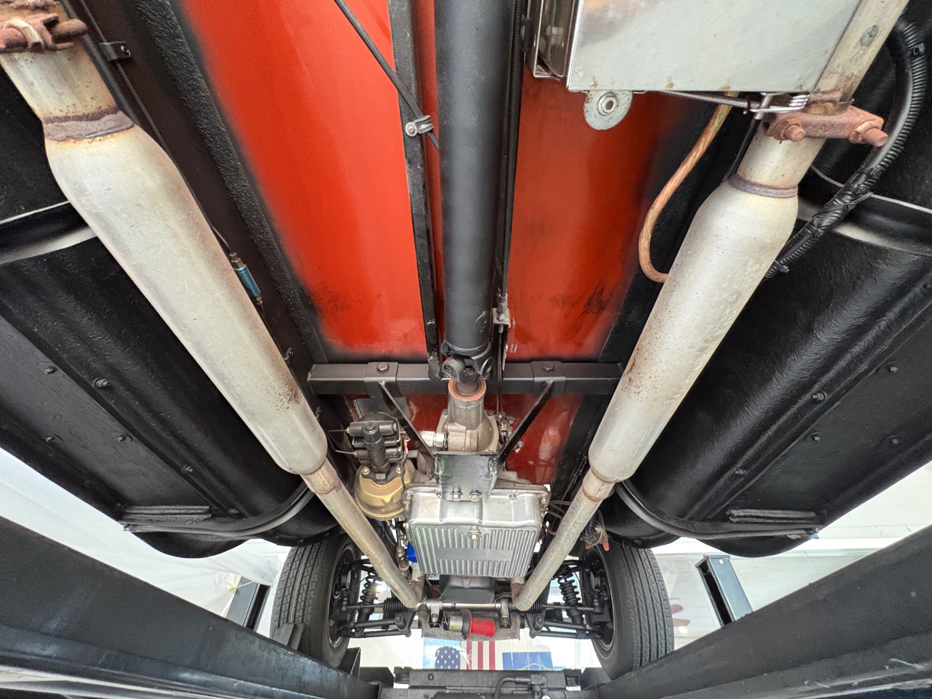 Vehicle photo 40