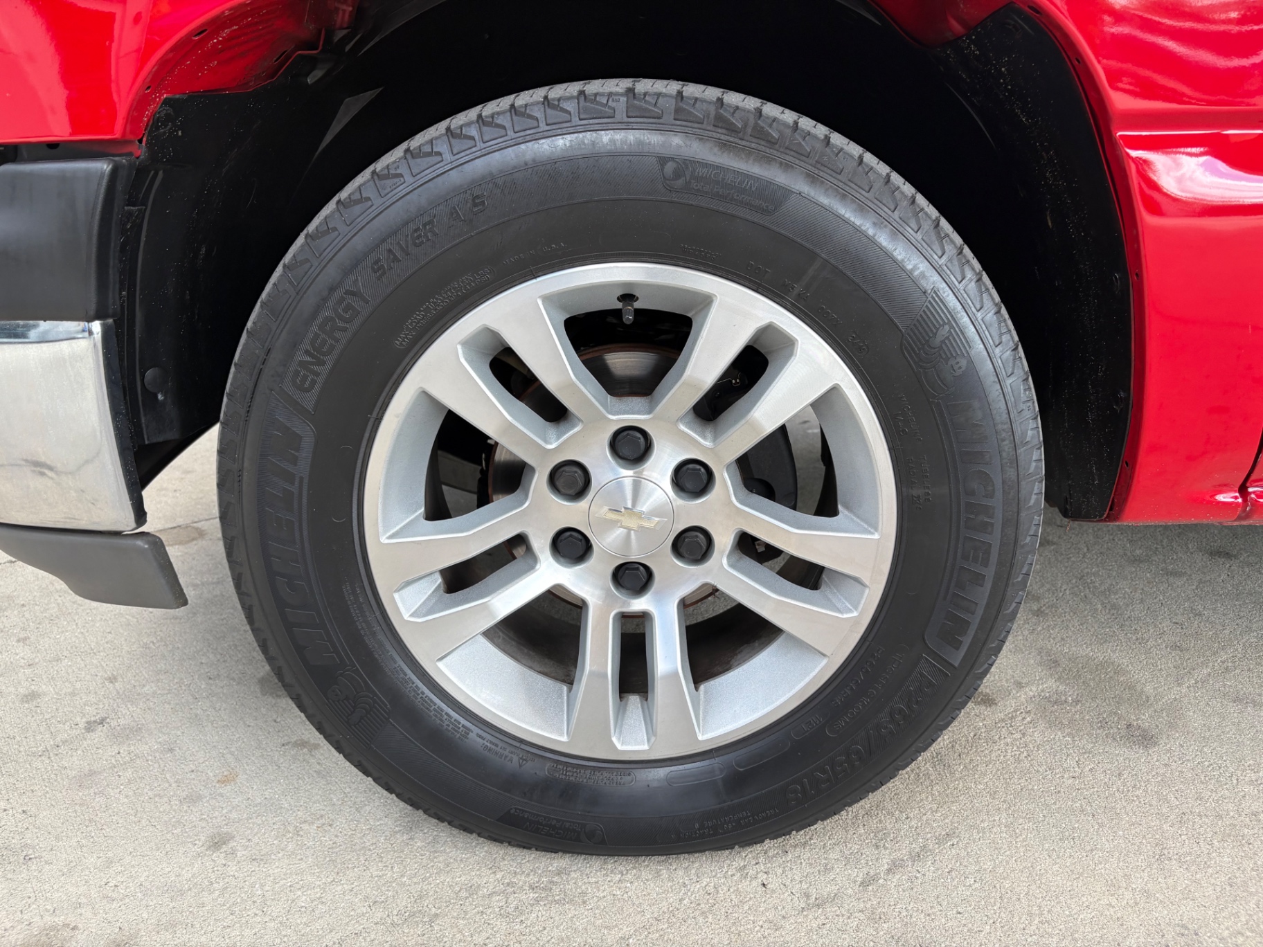 Vehicle photo 21