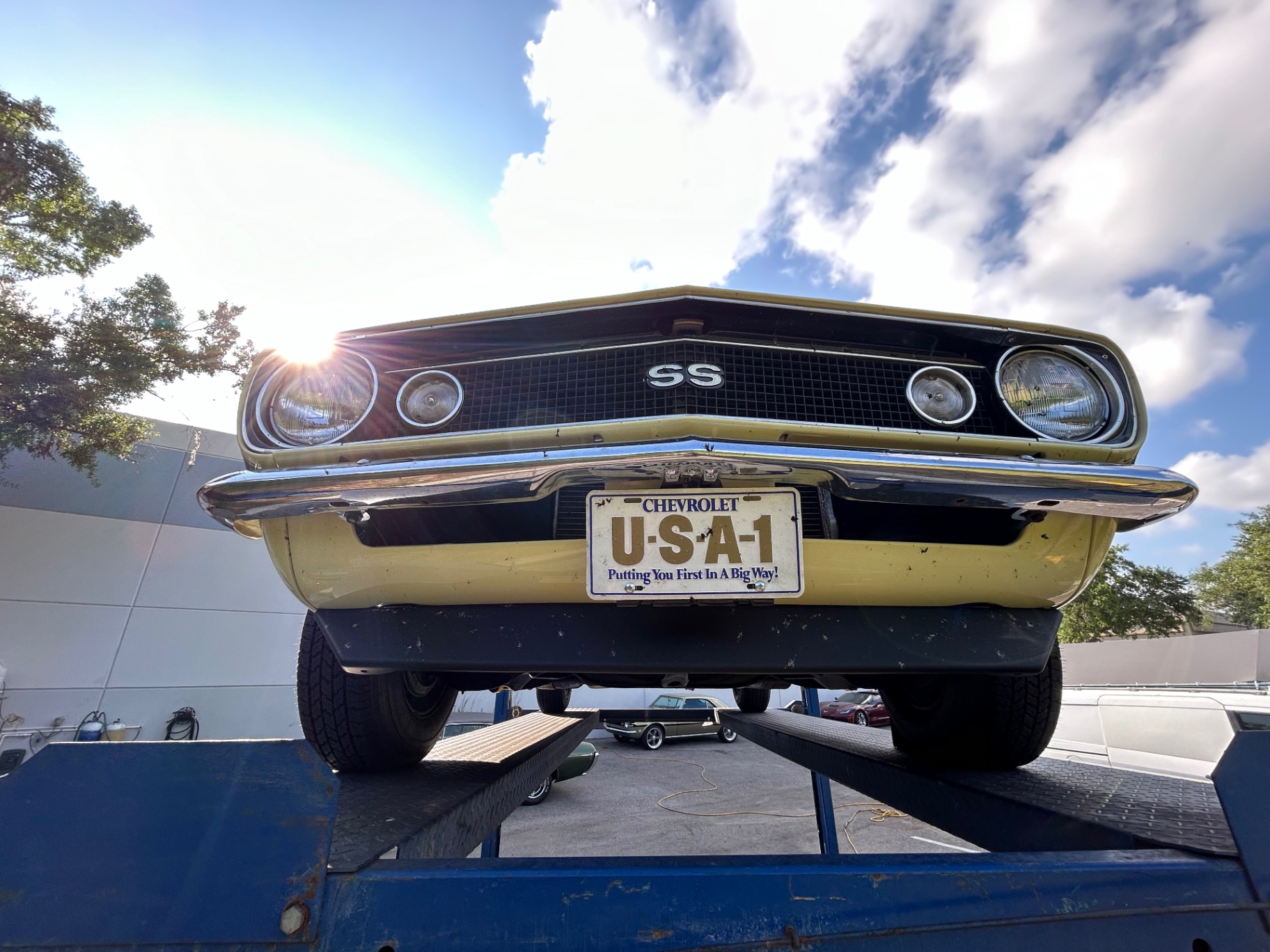 Vehicle photo 40